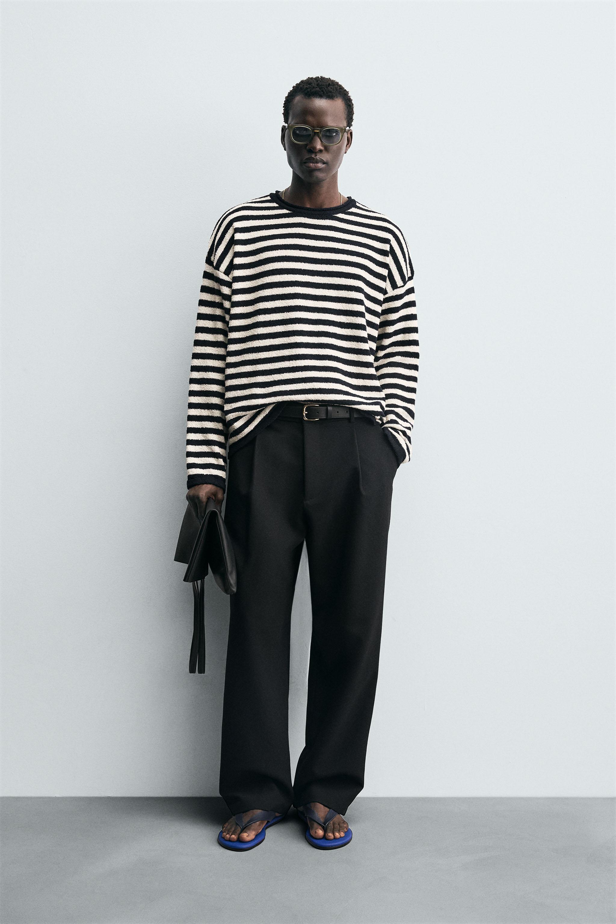 LIGHTWEIGHT STRIPED SWEATER