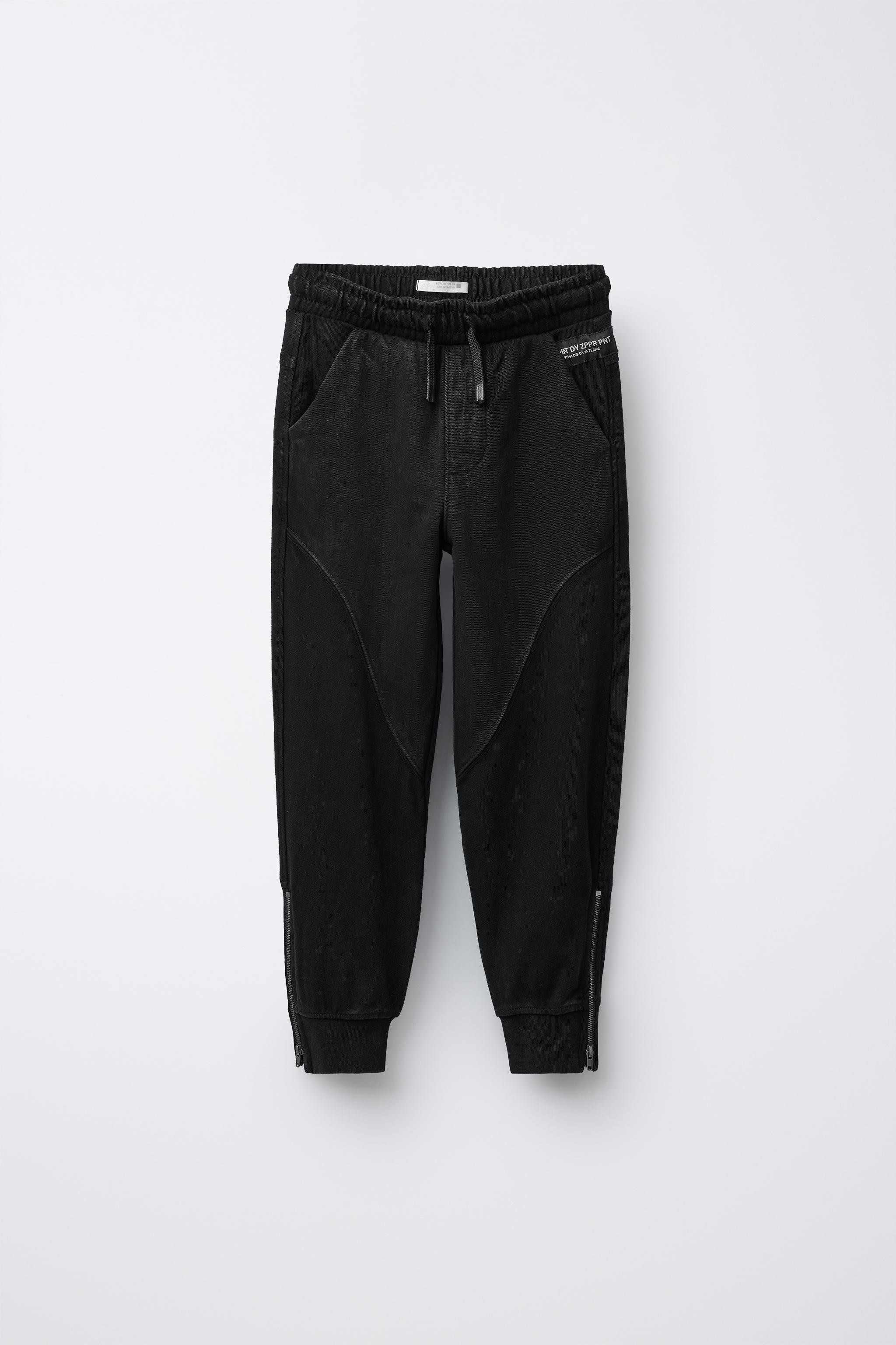 JOGGER PANTS WITH ZIPPERS