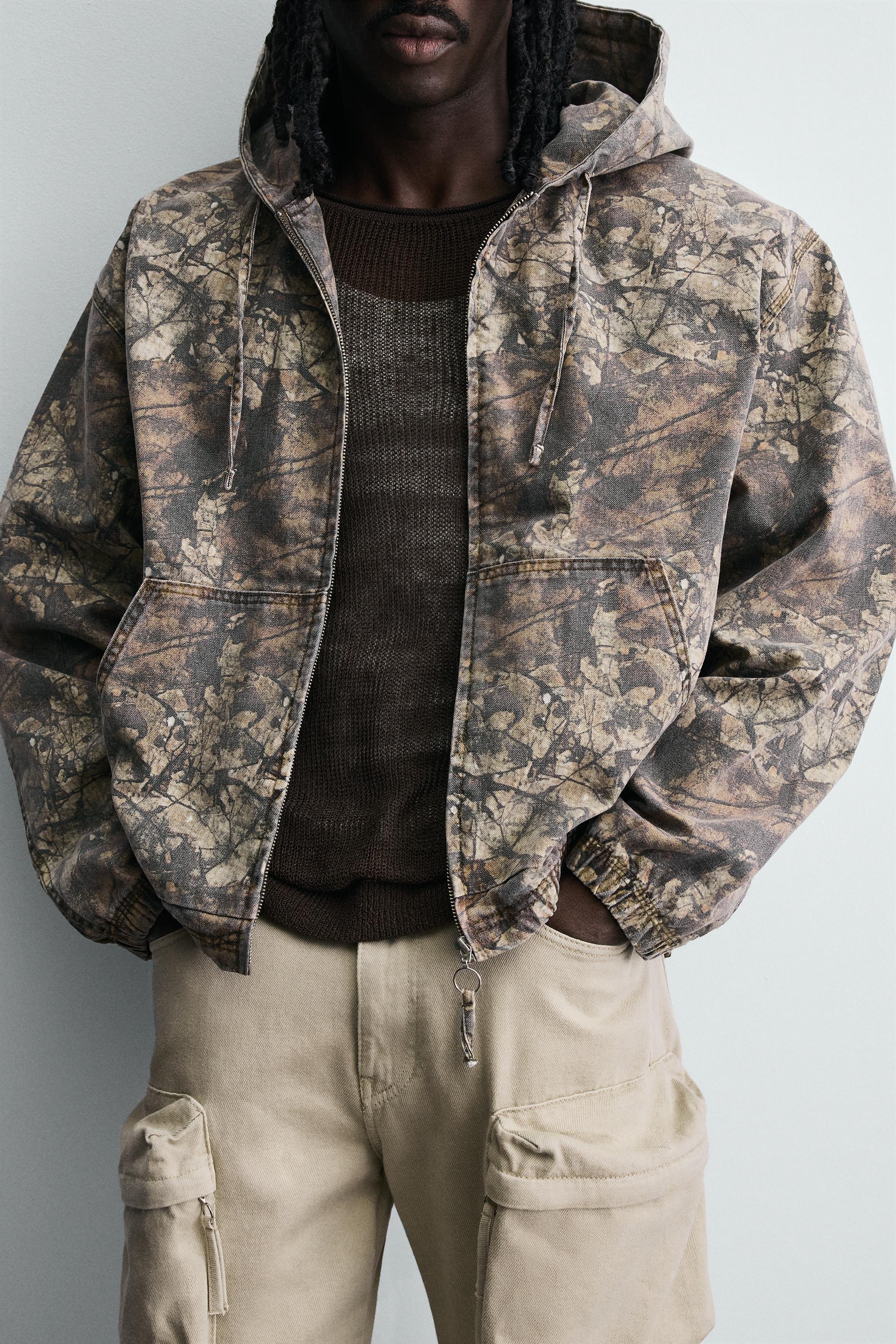 ABSTRACT PRINT HOODED JACKET