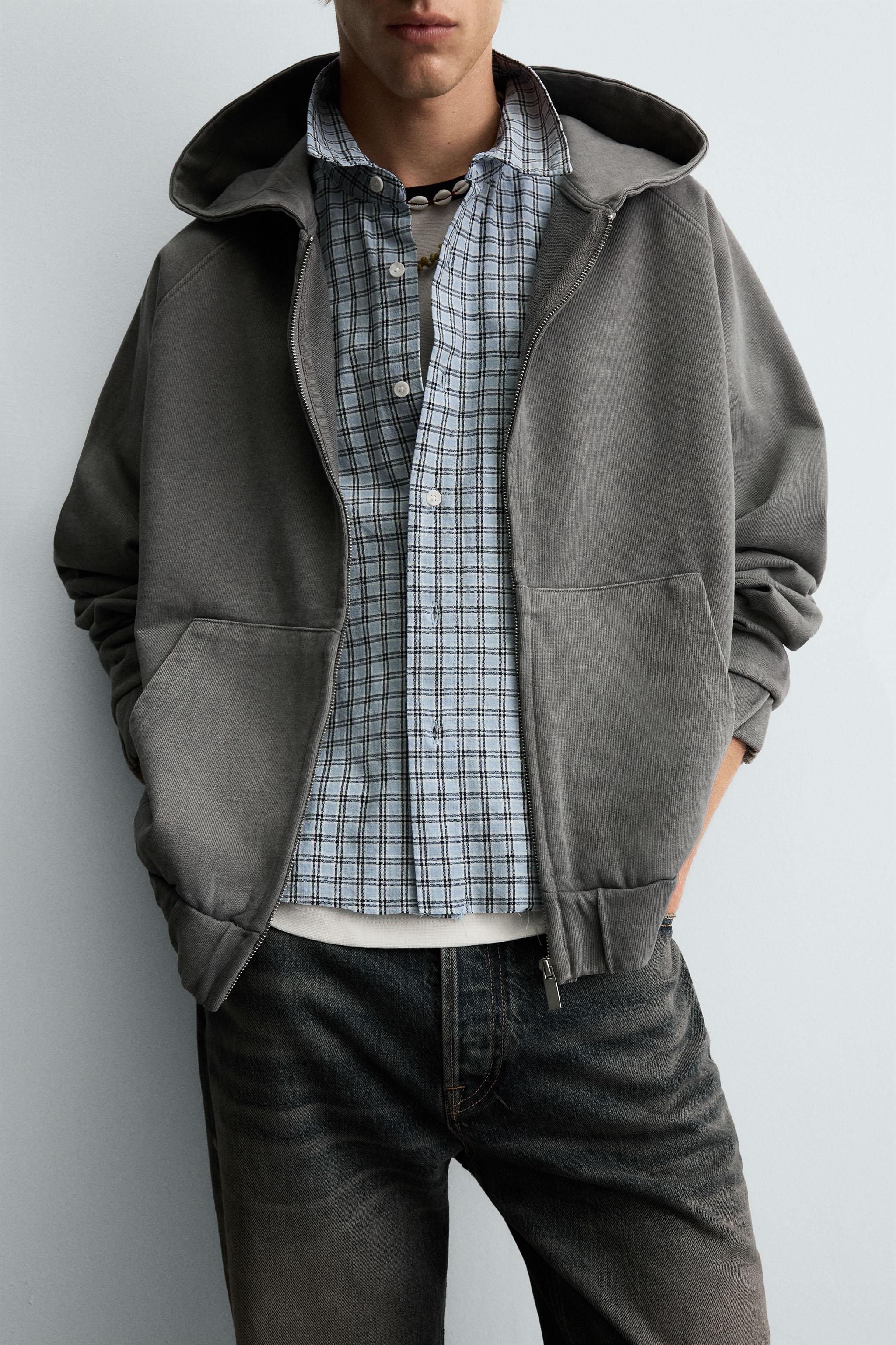 BOXY FIT HOODIE SWEATSHIRT