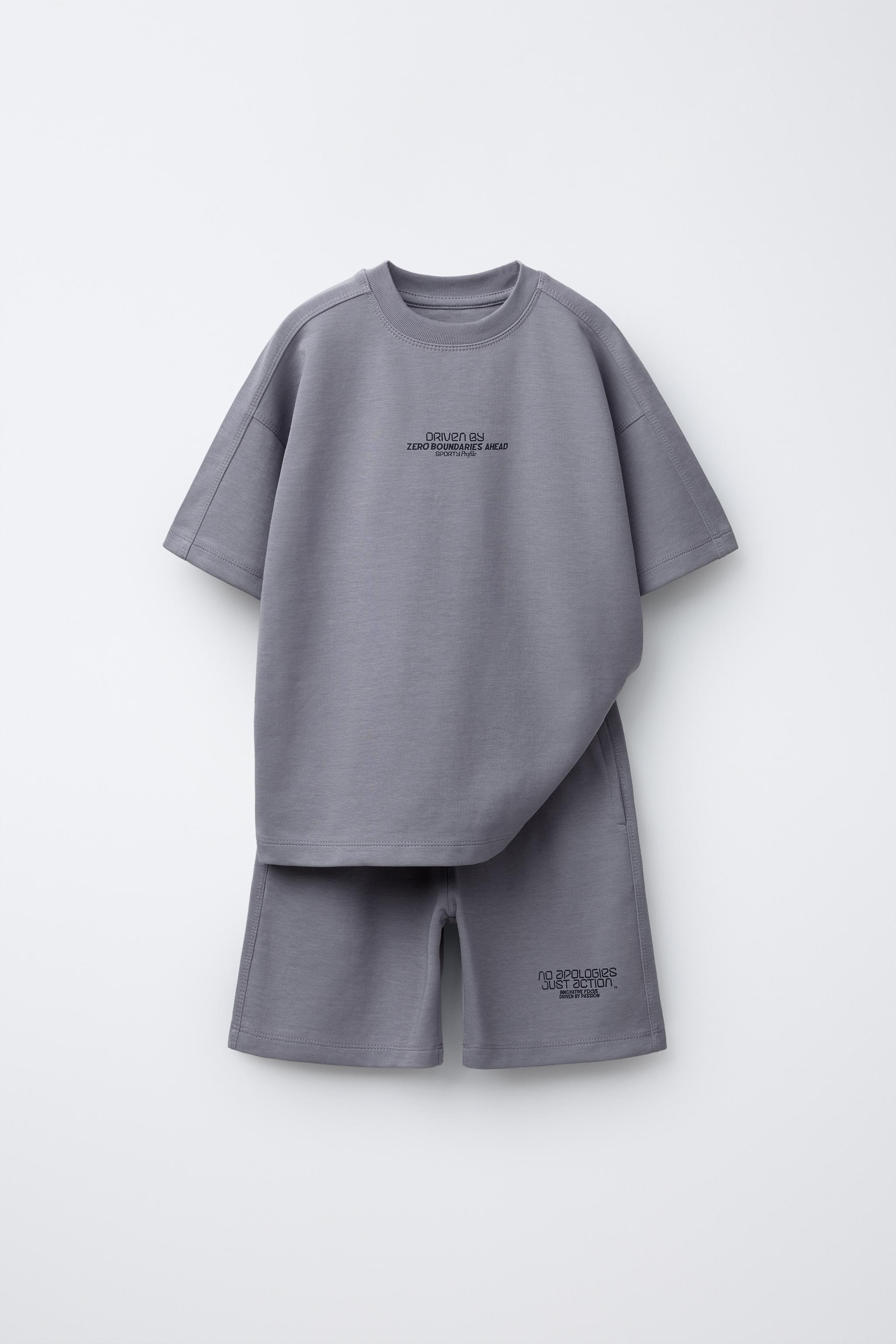 TEXT INTERLOCK T-SHIRT AND BERMUDA SET