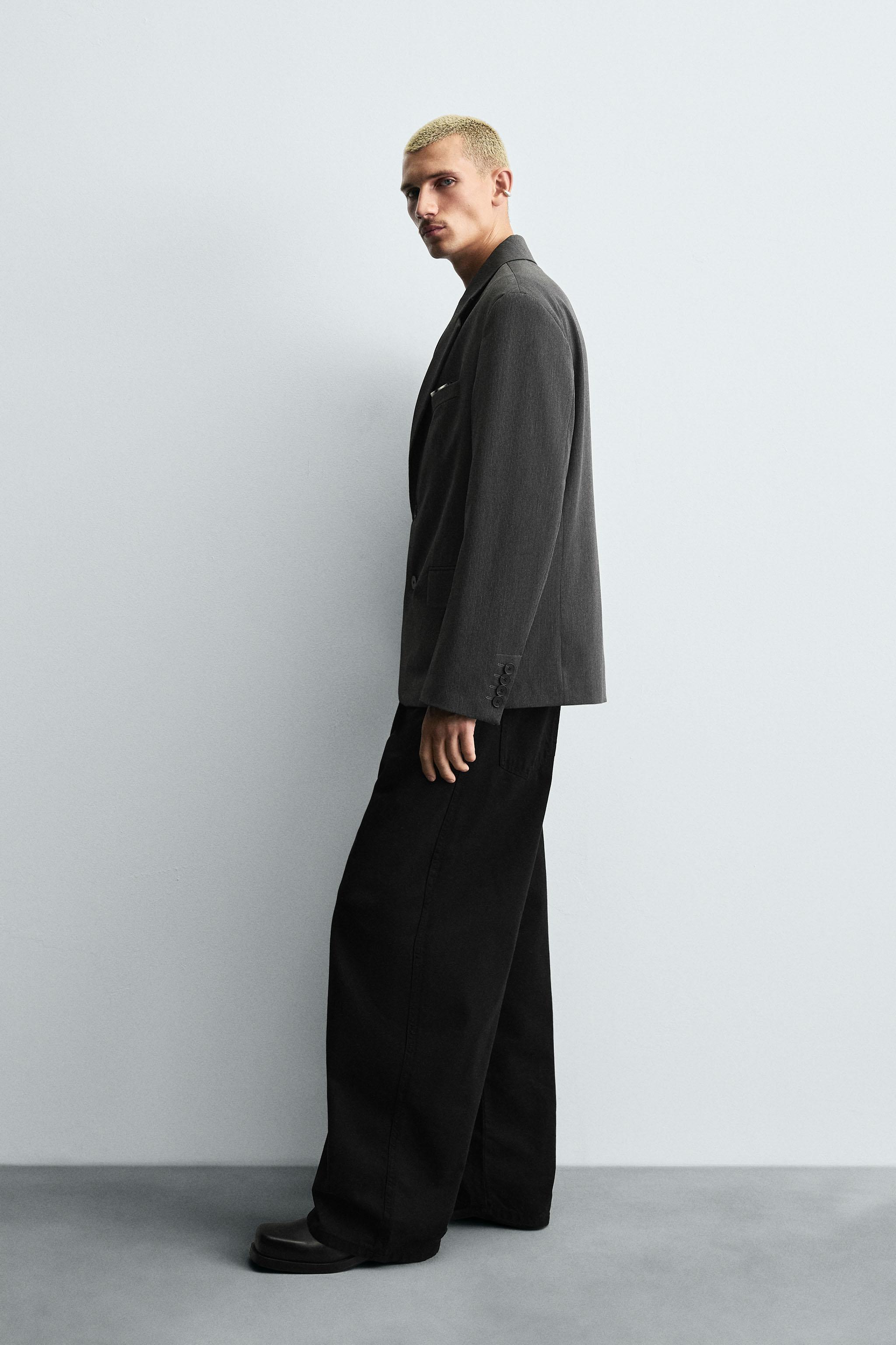 STRIPED OVERSIZED FIT BLAZER