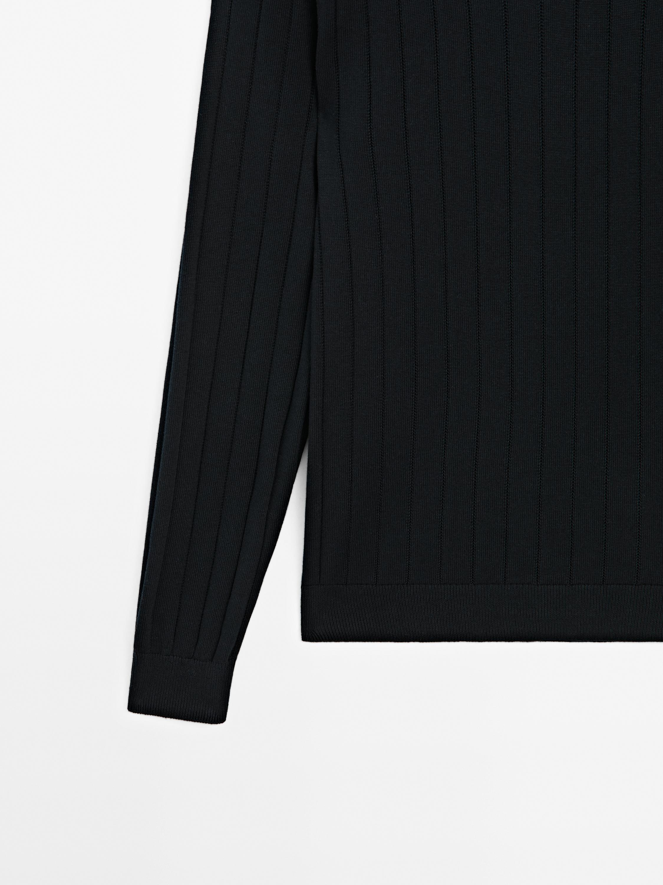 Long sleeve polo sweater