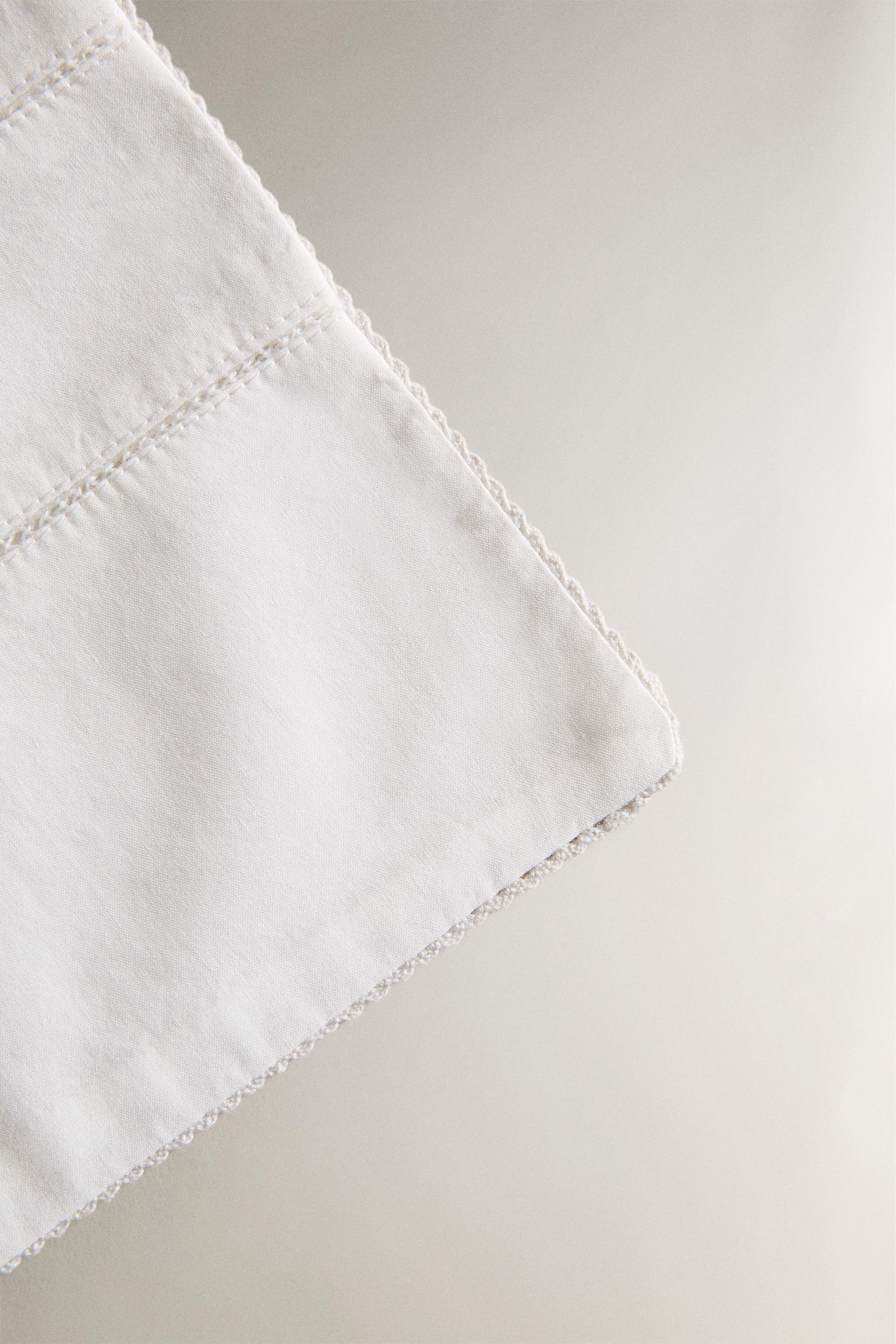 HEMSTITCHED POPLIN MINI CRIB SHEET SET