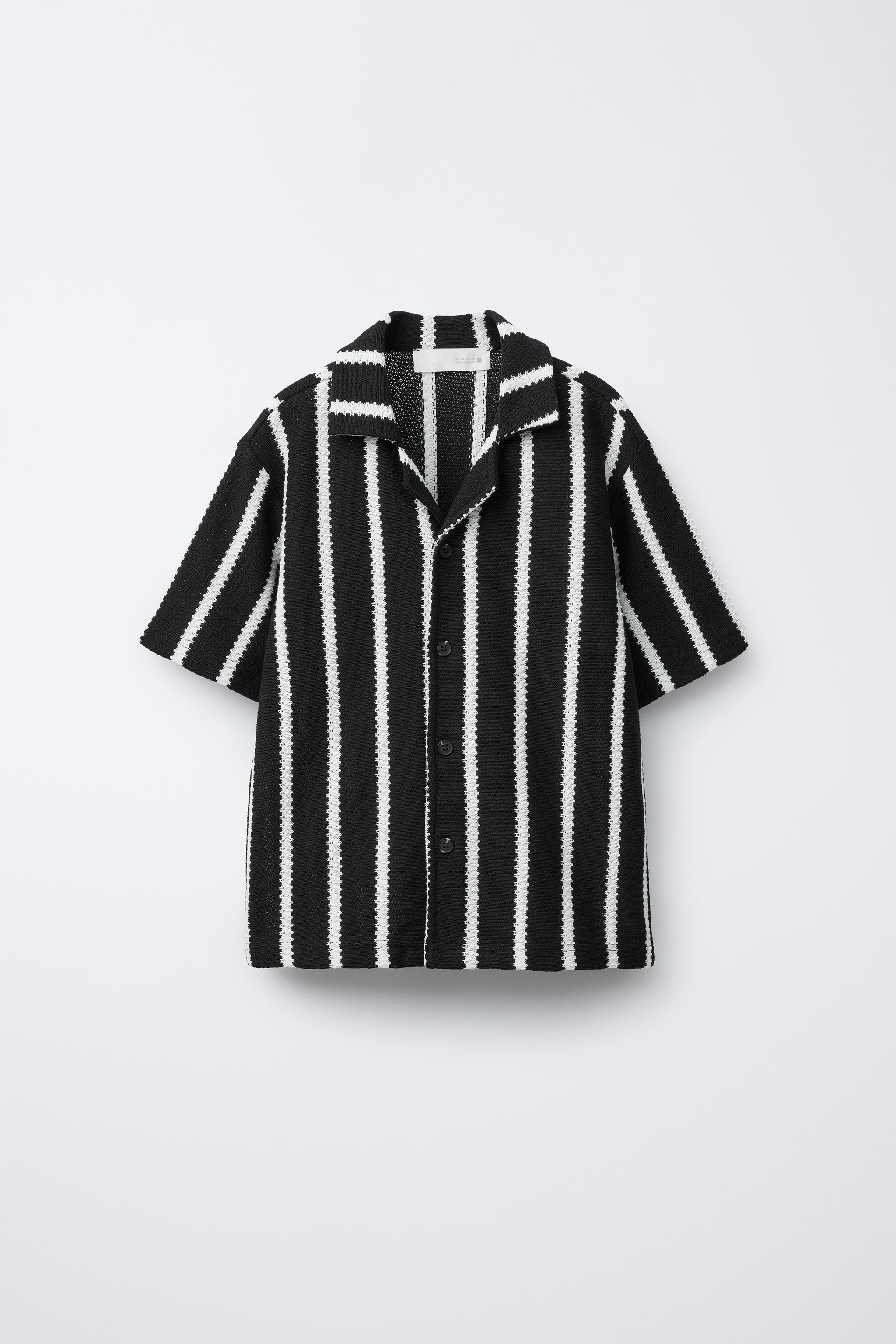 STRIPED TEXTURED BOWLING SHIRT