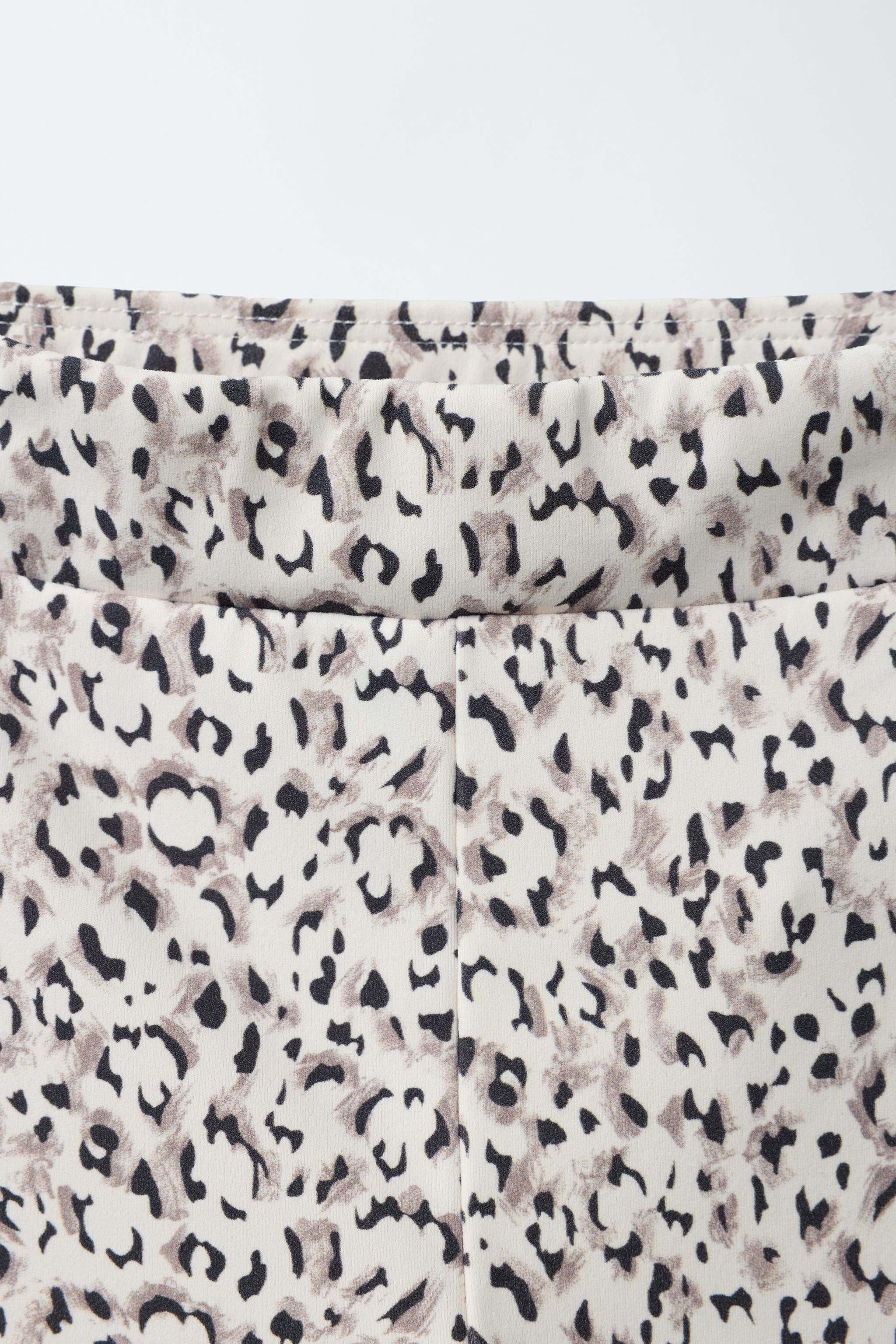 SPORTY ANIMAL PRINT LEGGINGS