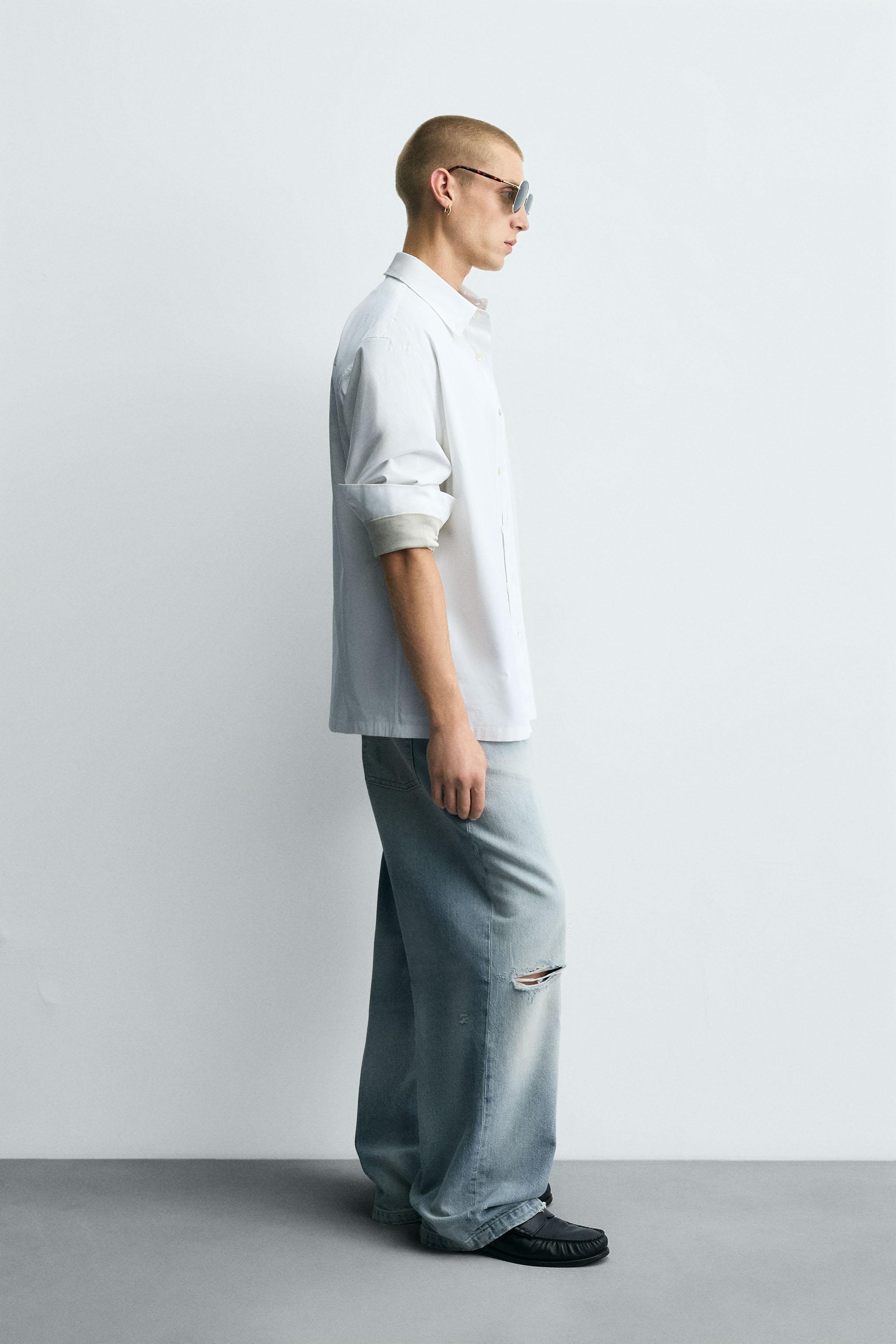 RIPPED BAGGY FIT JEANS