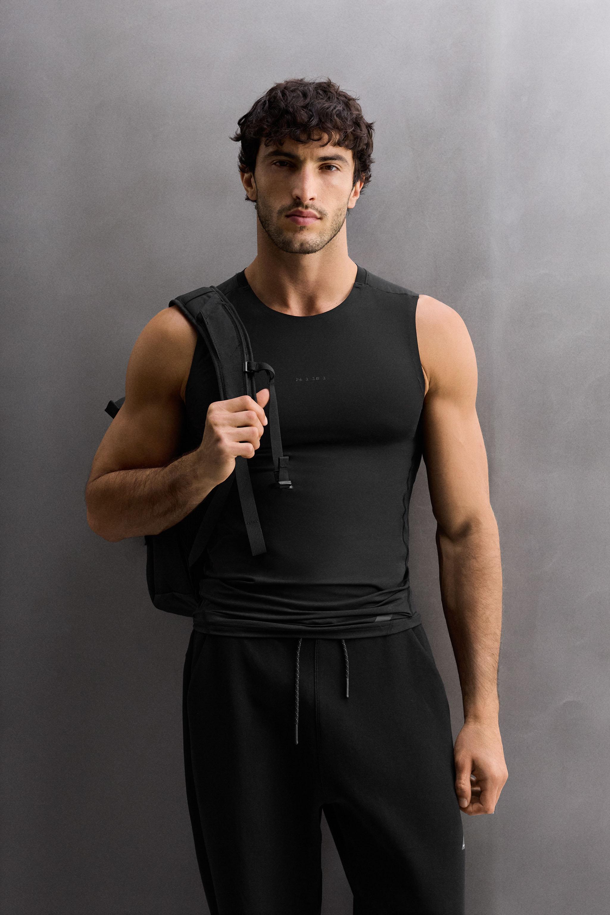 COMPRESSION TANK TOP