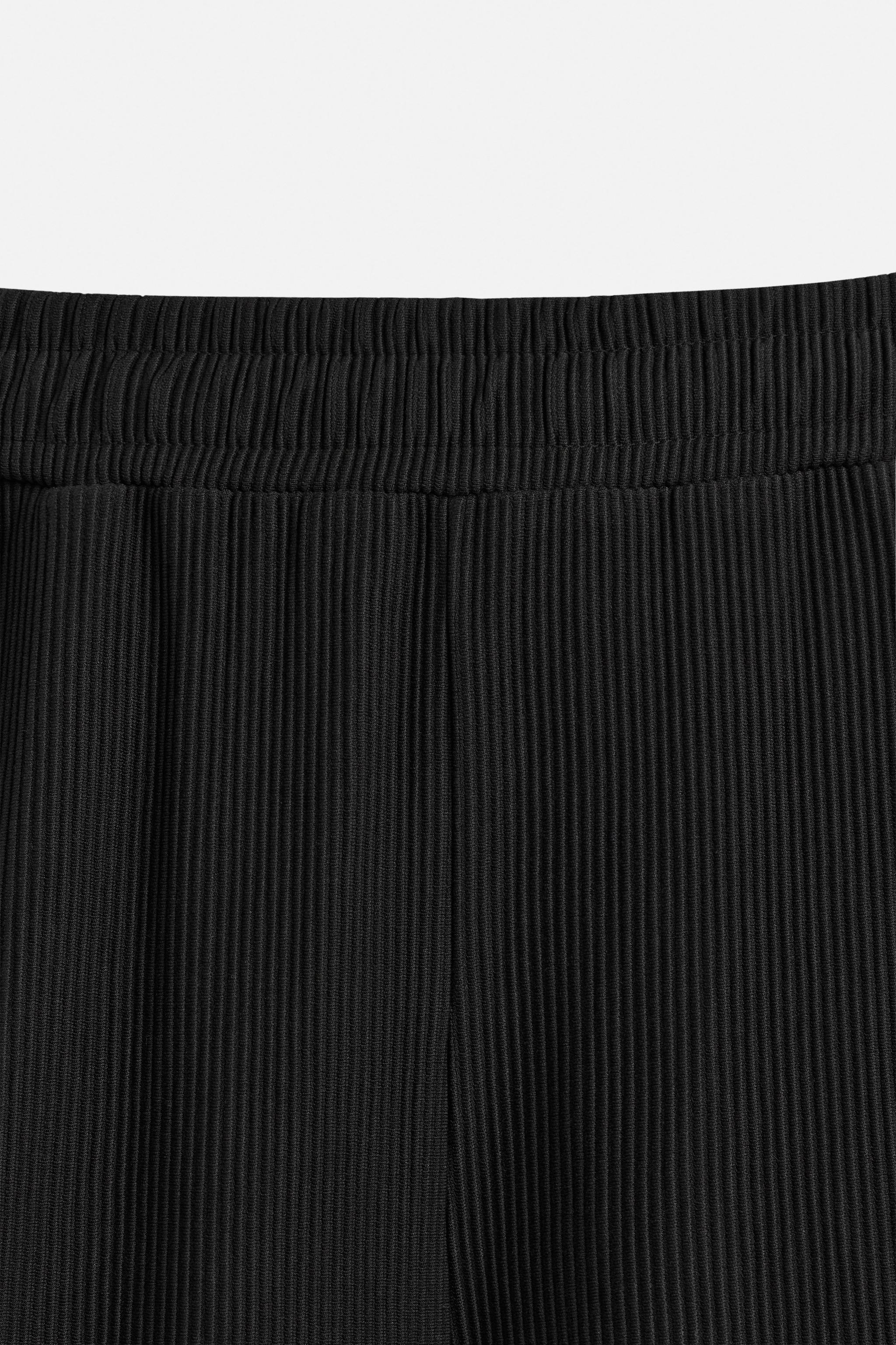 VERTICAL TEXTURED JOGGER PANTS