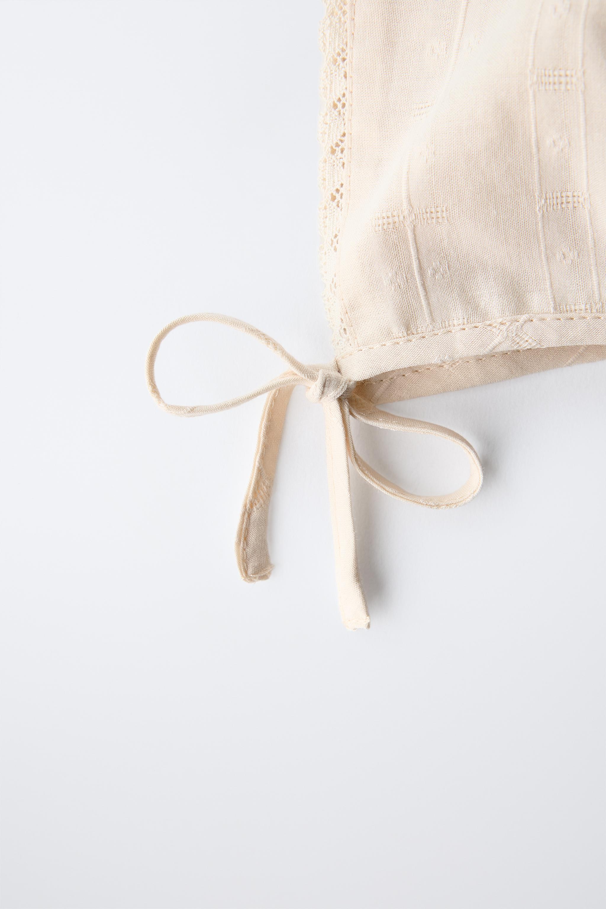 EMBROIDERED LACE BONNET