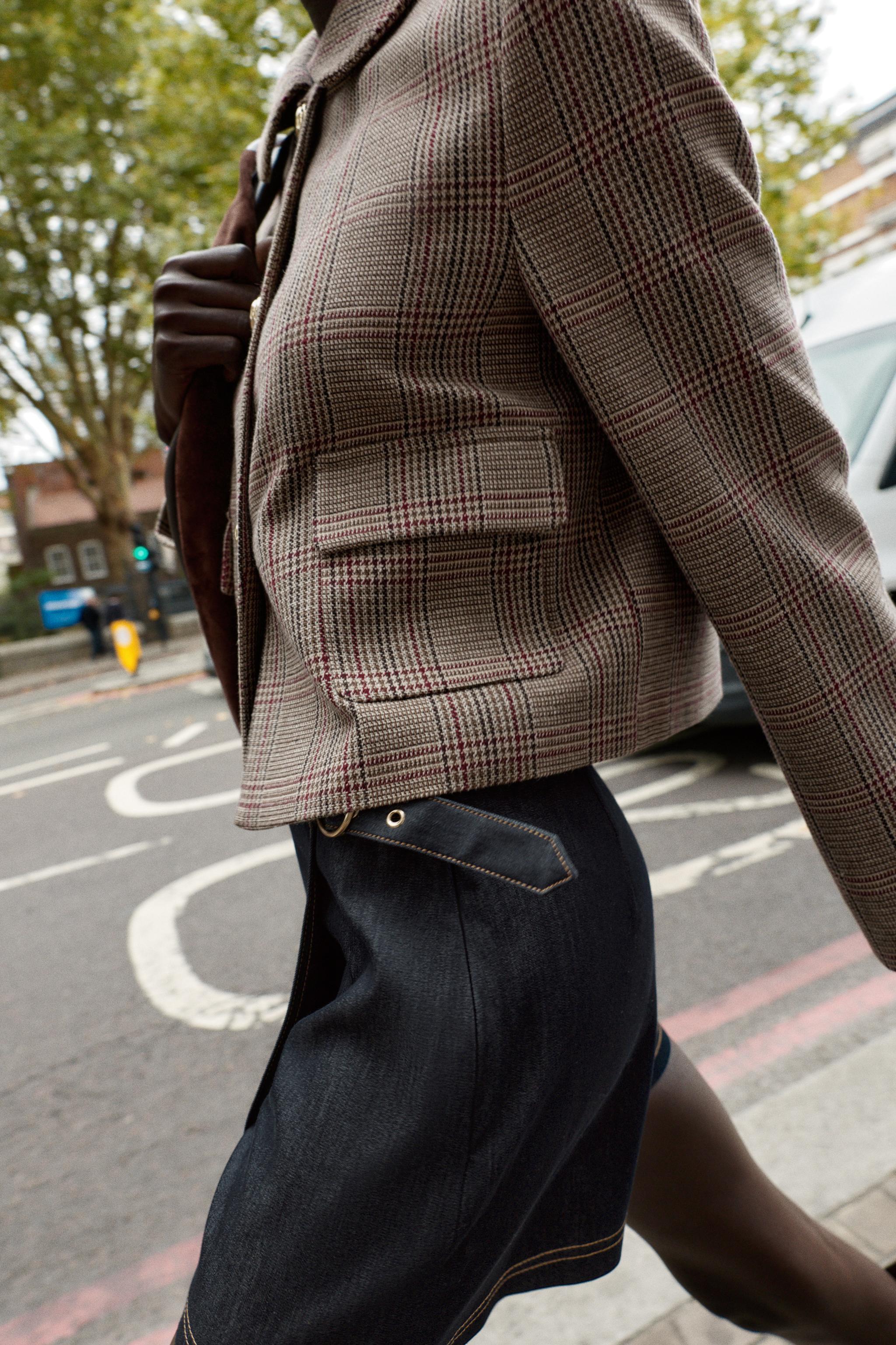 HOUNDSTOOTH CROPPED BLAZER