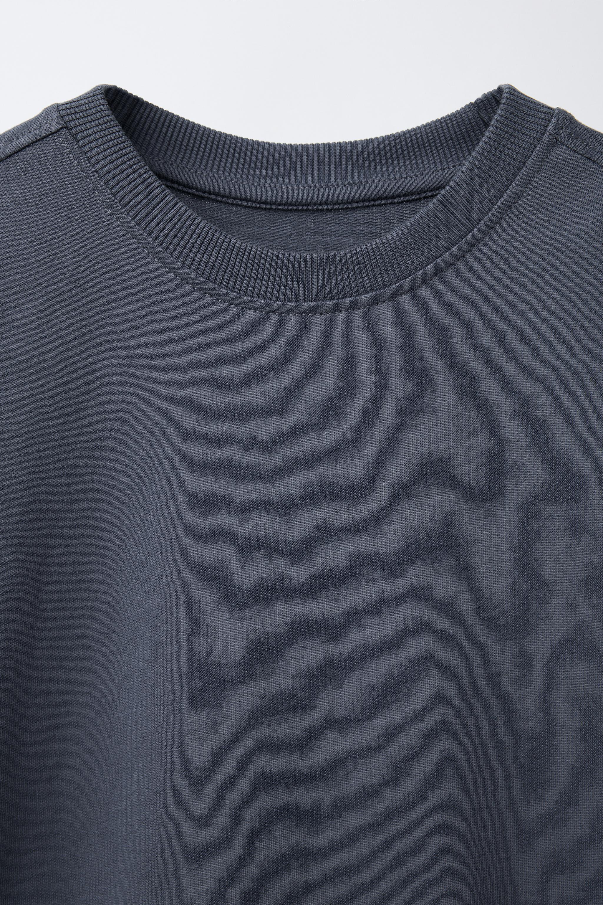 LABEL SWEATSHIRT AND JOGGER SET