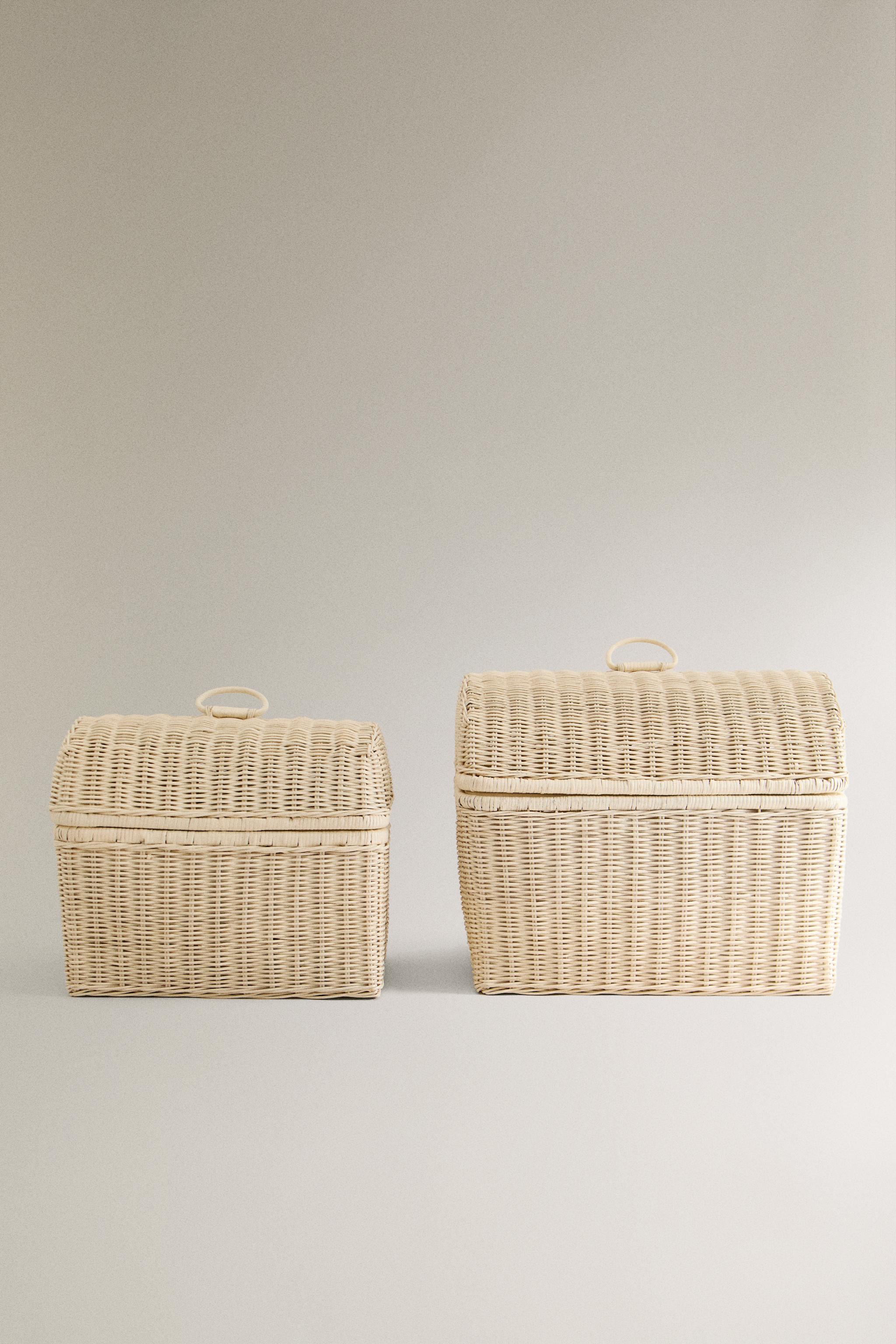 CHILDREN'S RATTAN HAMPER WITH LID