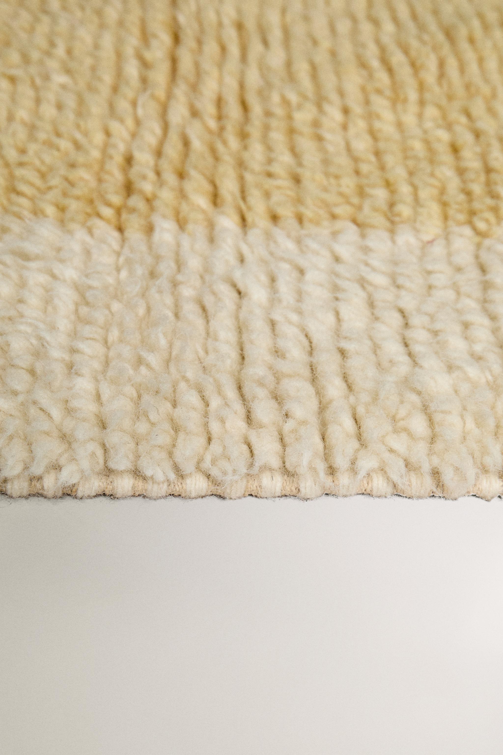 WOOL AREA RUG