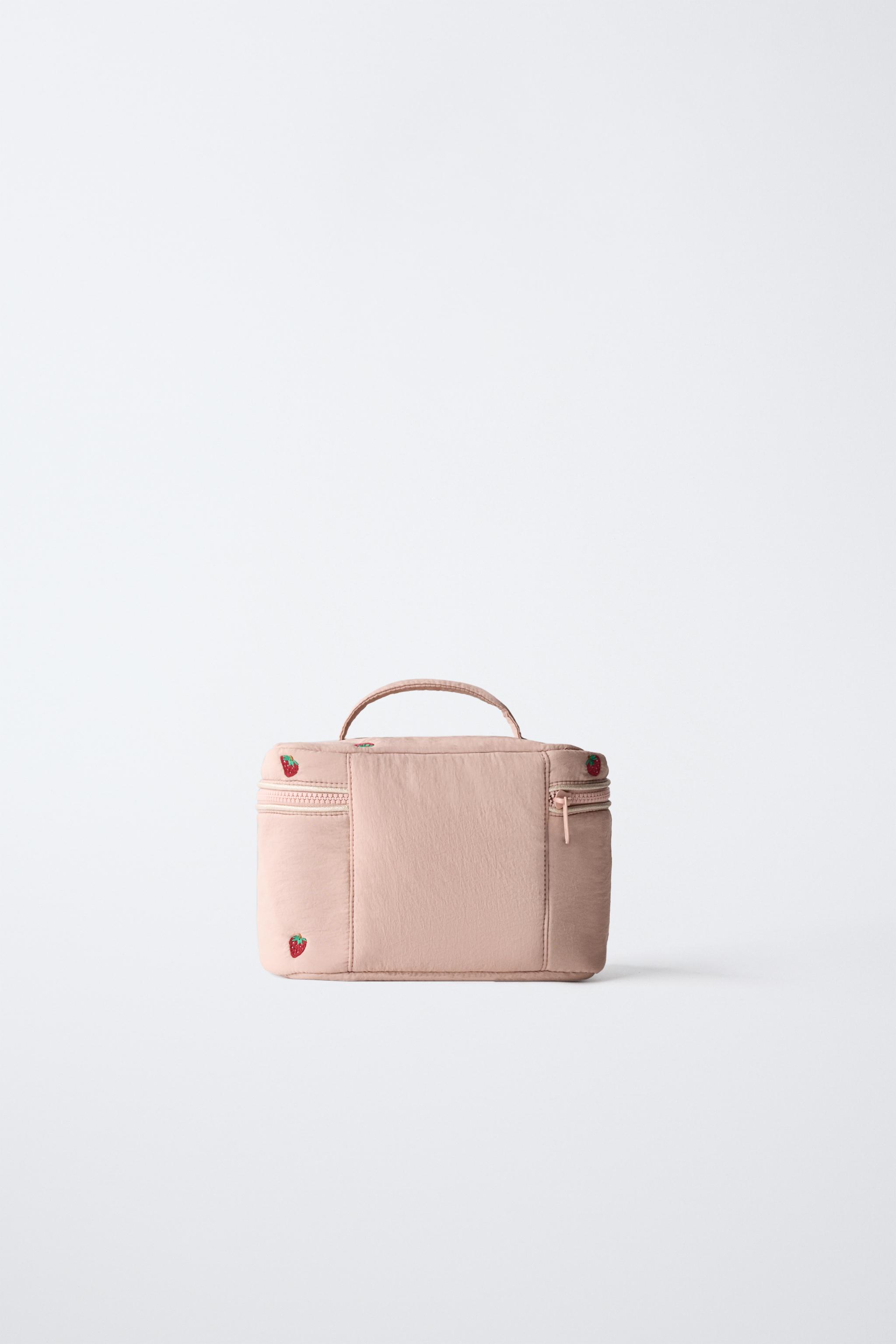 STRAWBERRY TOILETRY BAG