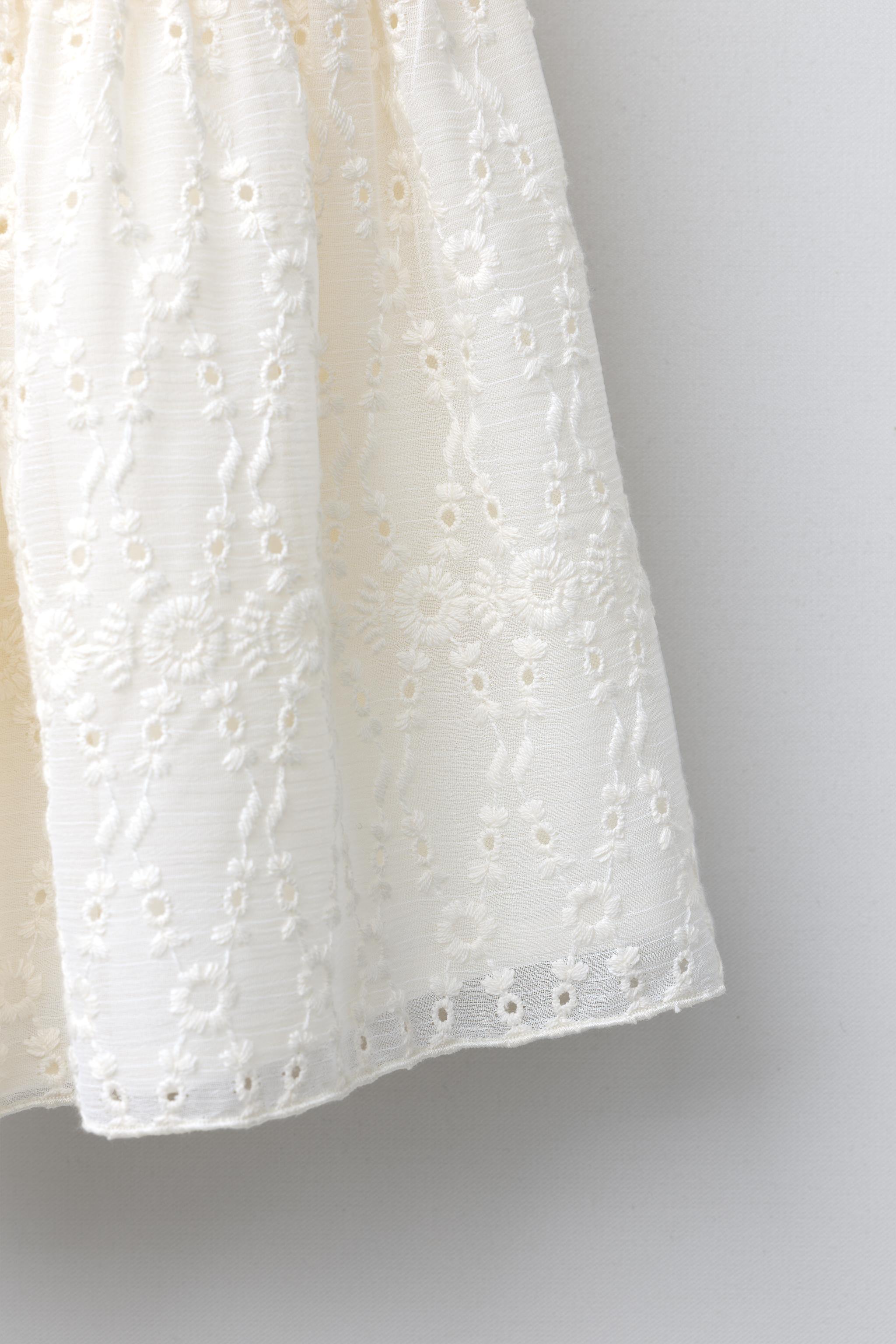 EMBROIDERED MIDI SKIRT