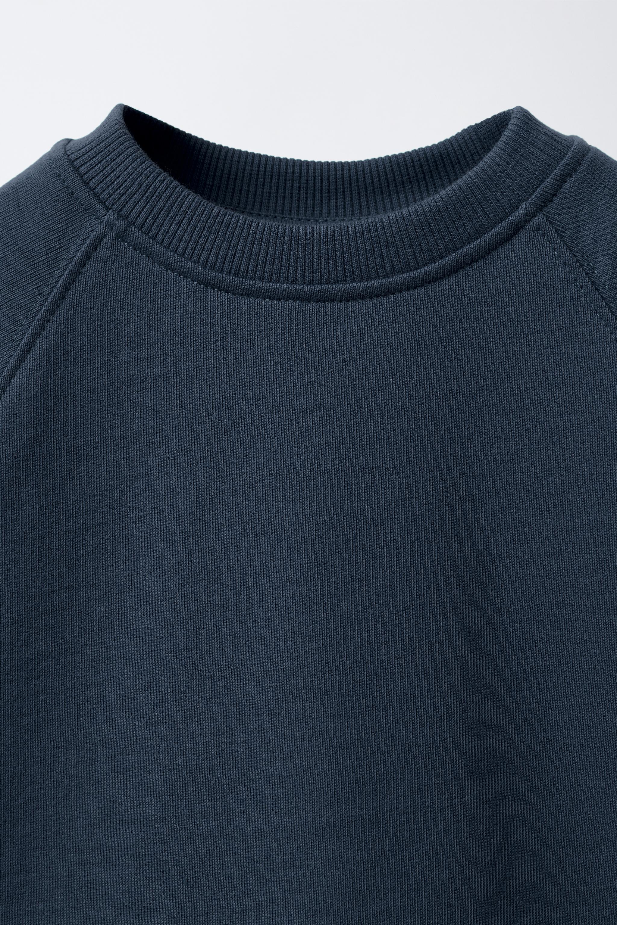 JOGGING SET WITH LABEL