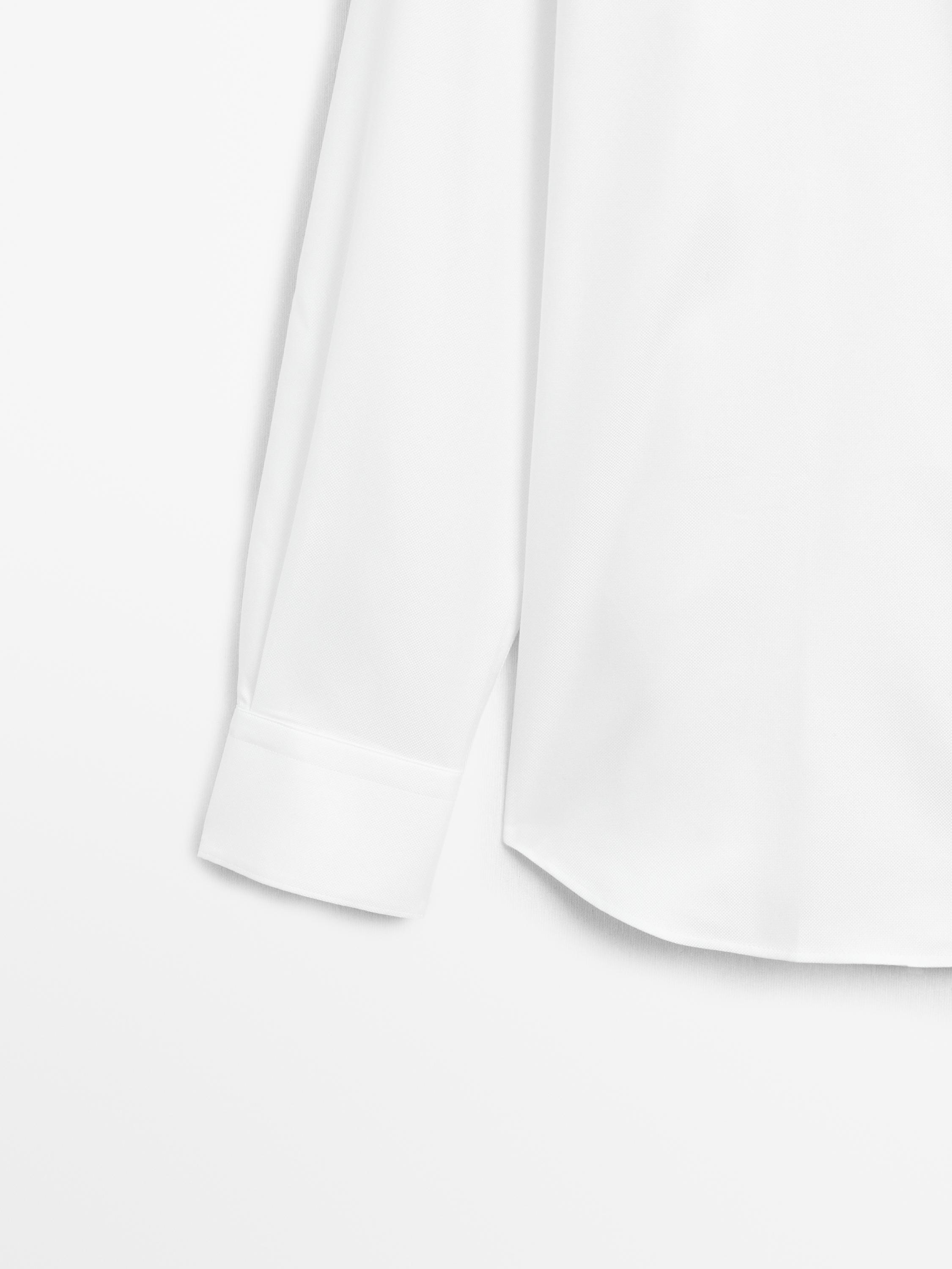 Slim fit 100% cotton Oxford shirt