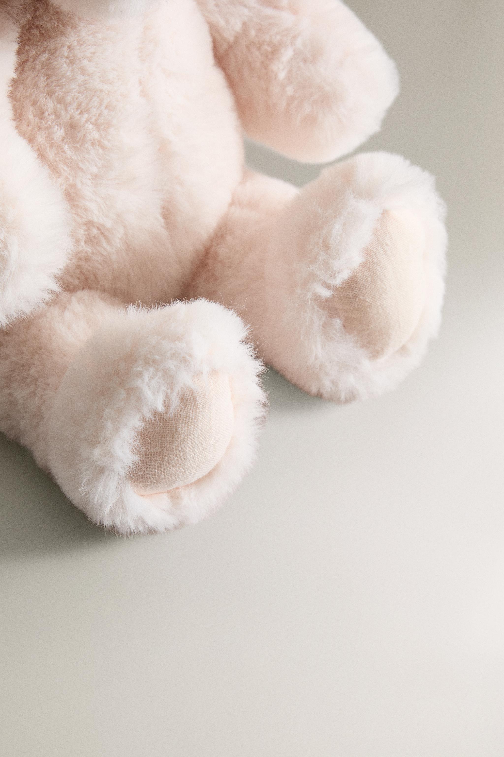 CHILDREN’S BUNNY PLUSH TOY