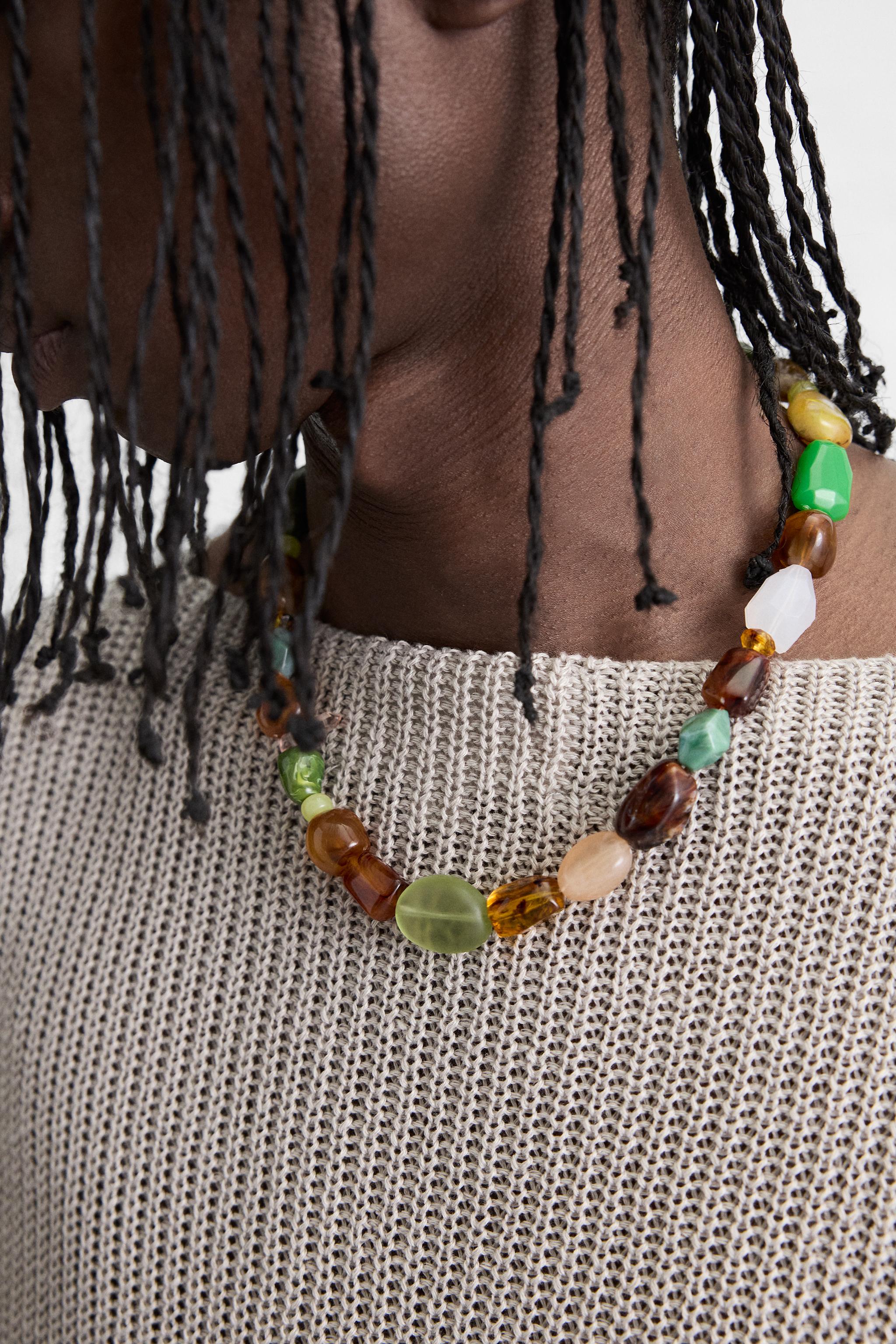 CONTRAST BEAD NECKLACE