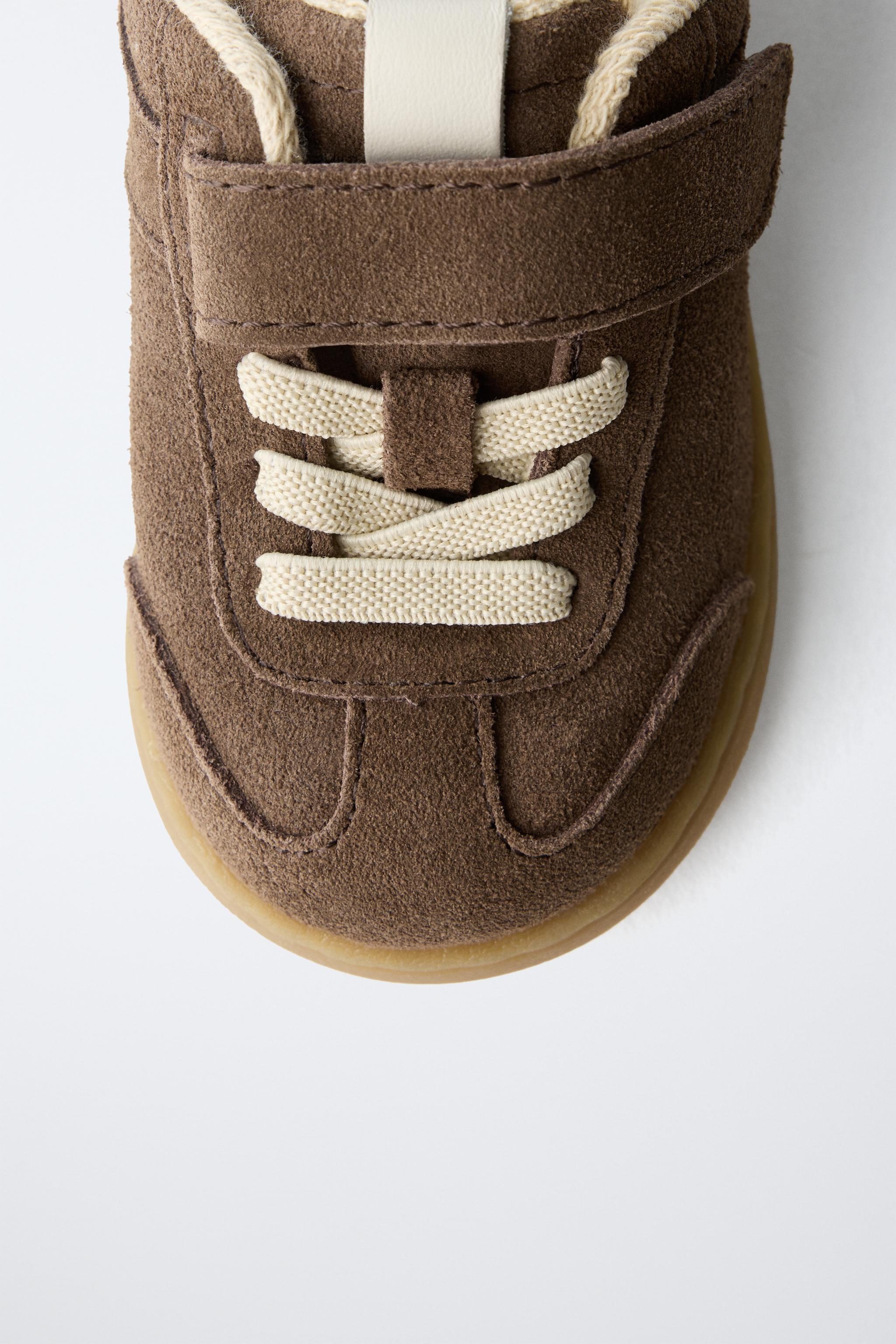 BAREFOOT LEATHER SNEAKERS