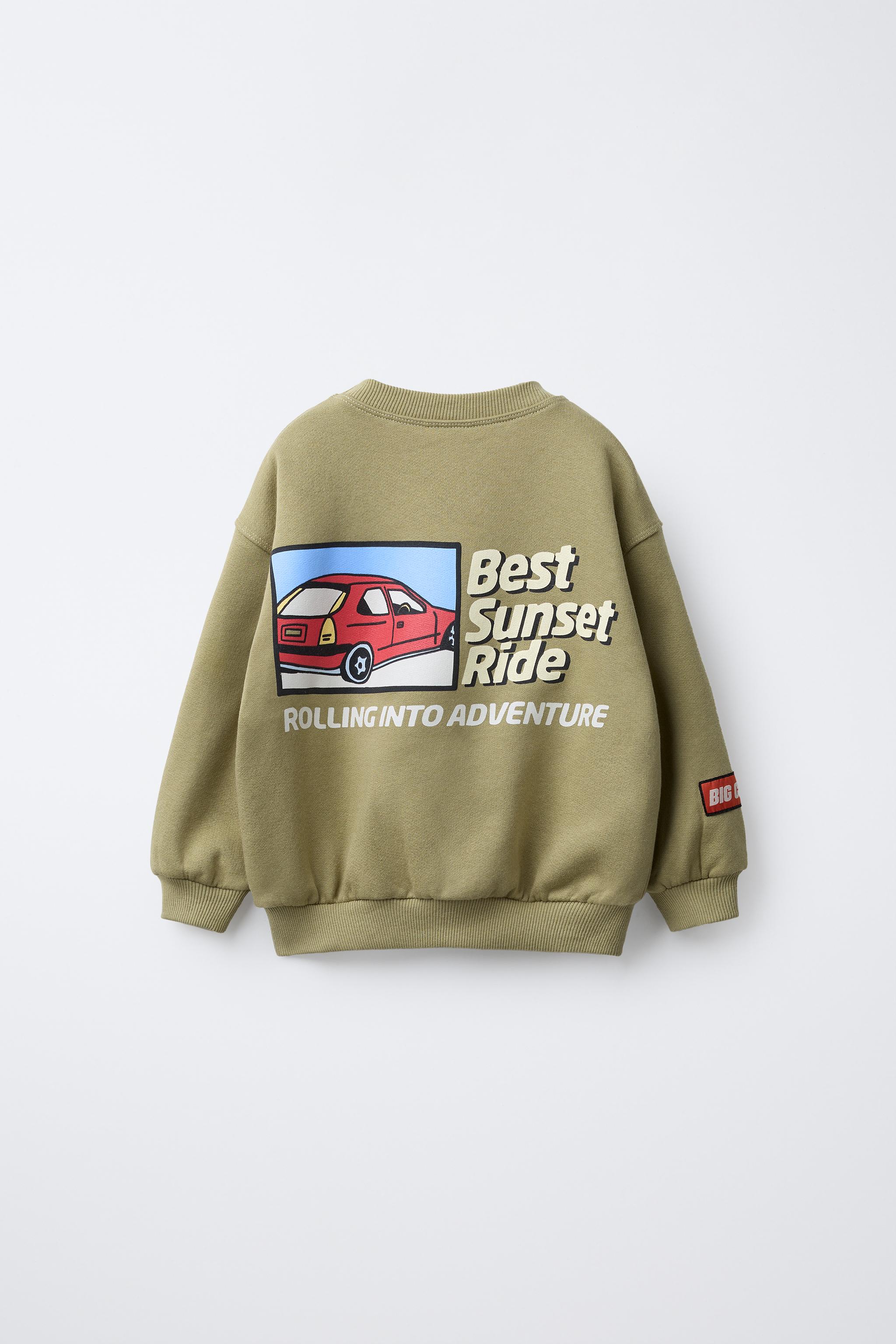 CAR PRINT SWEATSHIRT