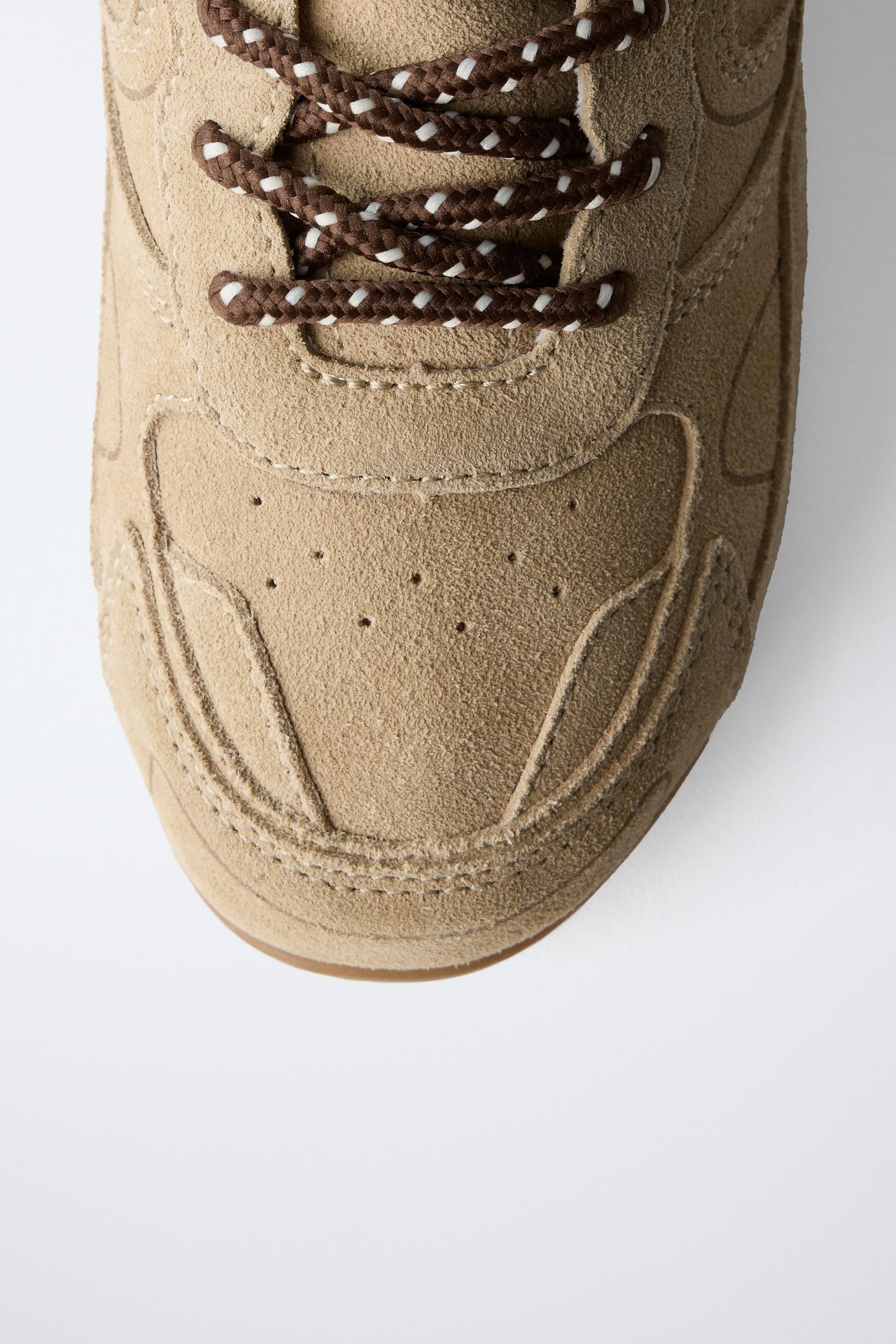 LEATHER LACE-UP SNEAKERS