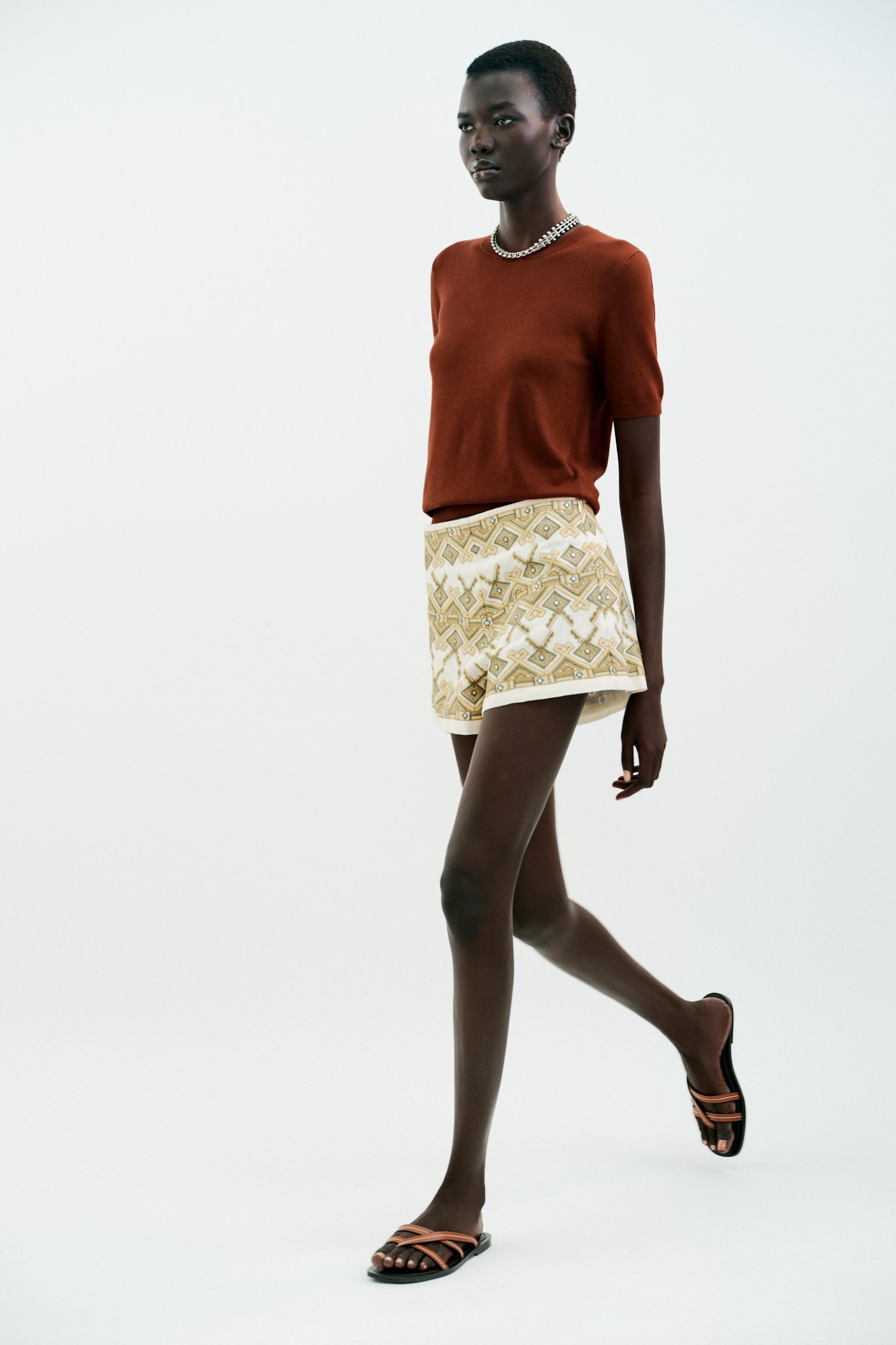 EMBROIDERED MIRROR SHORTS