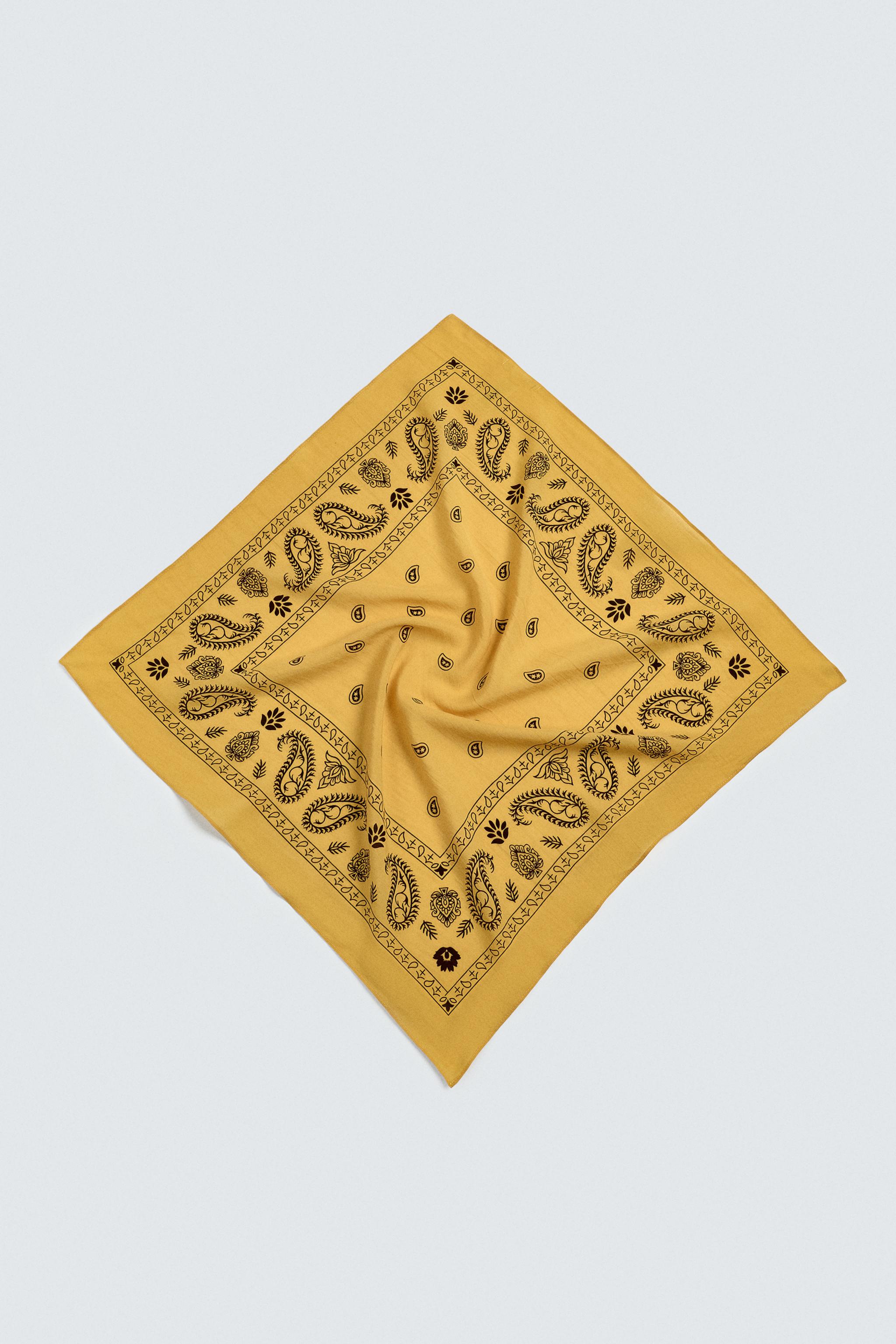 PAISLEY PRINT BANDANA