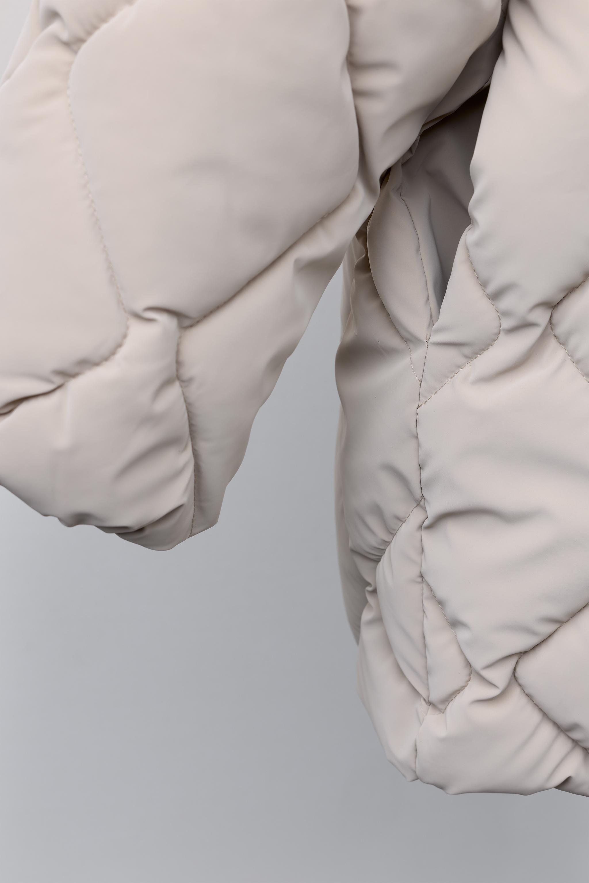 LIGHTWEIGHT RUBBERIZED PUFFER COAT