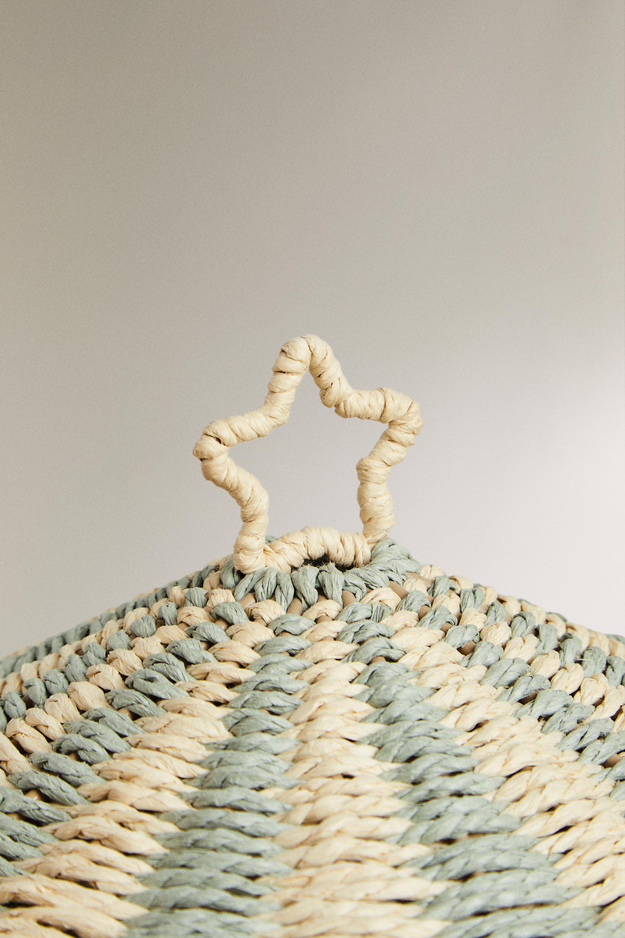 CHILDREN’S CIRCUS PAPER HAMPER