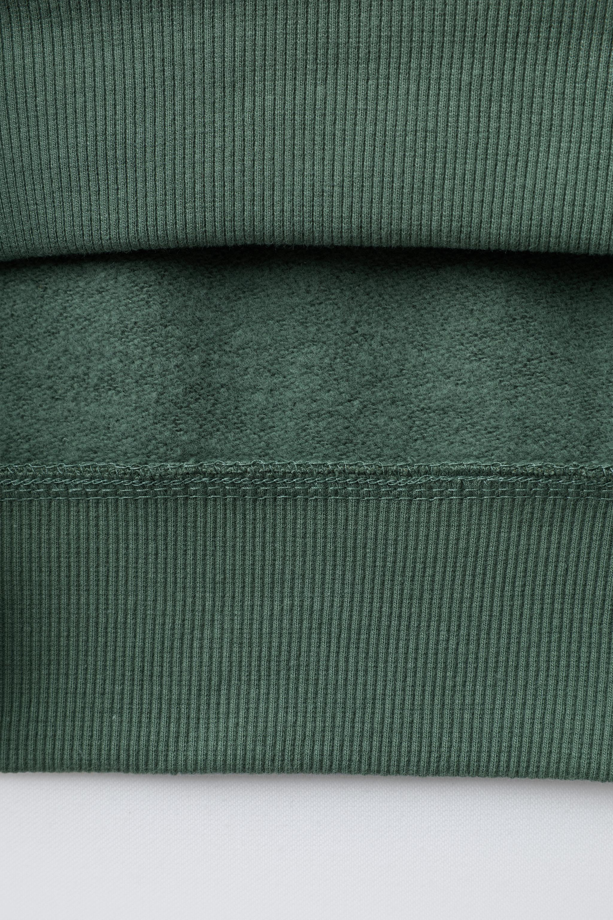 TEXT JOGGER PANTS AND SWEATSHIRT SET