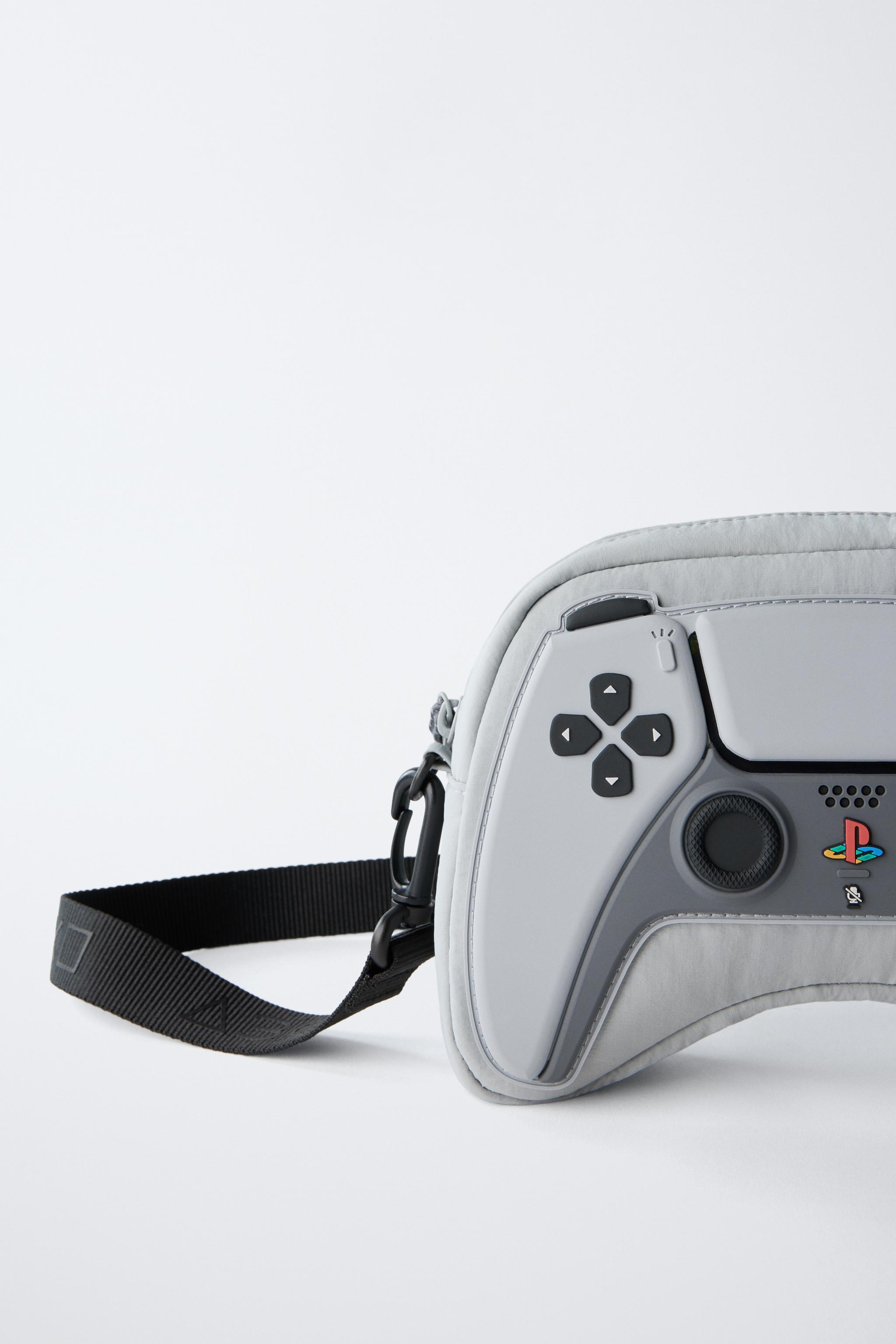 PLAYSTATION ™ 30TH ANNIVERSARY CROSSBODY BAG