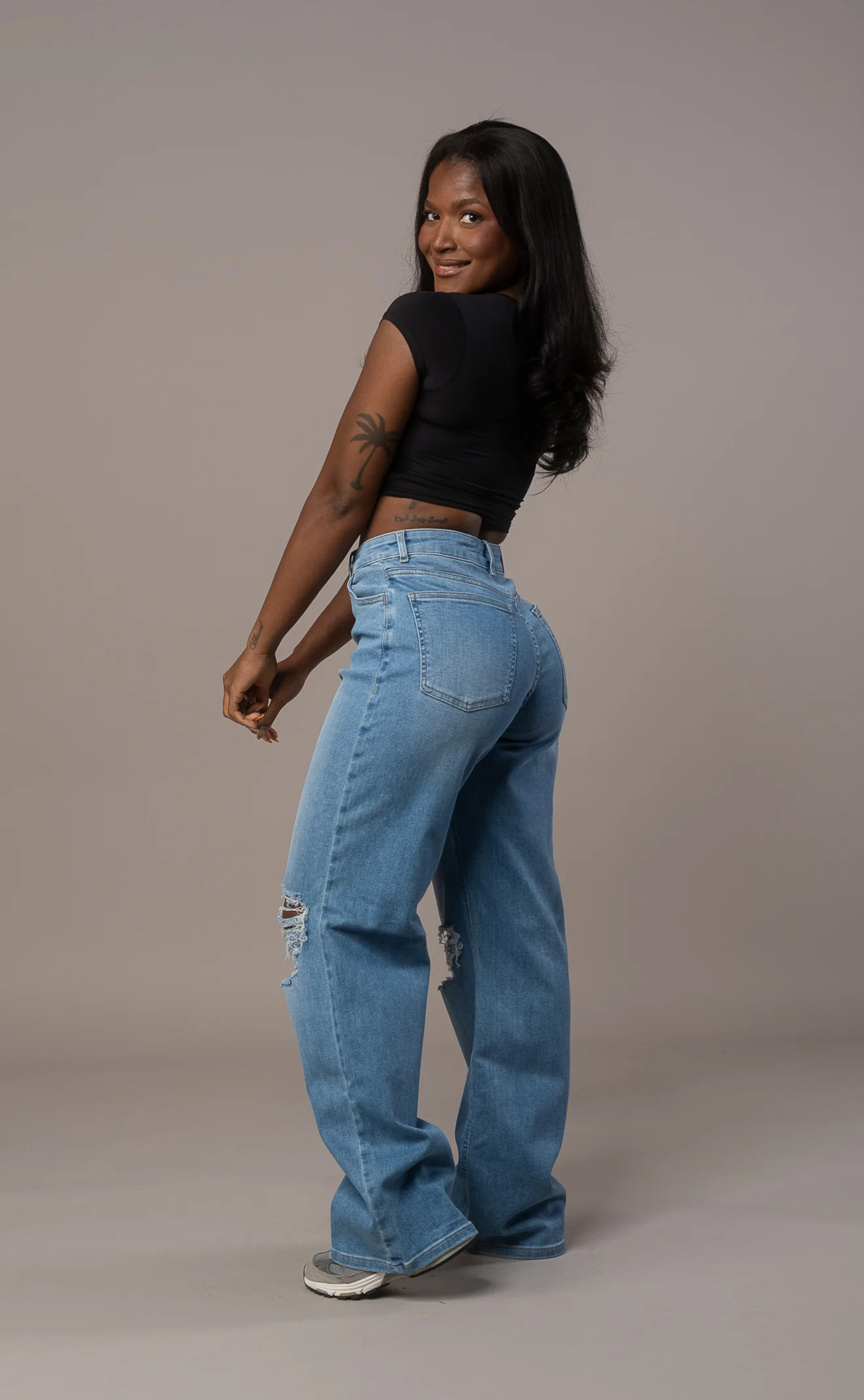 Womens Baggy Ripped Fitjeans - Arctic Light Blue