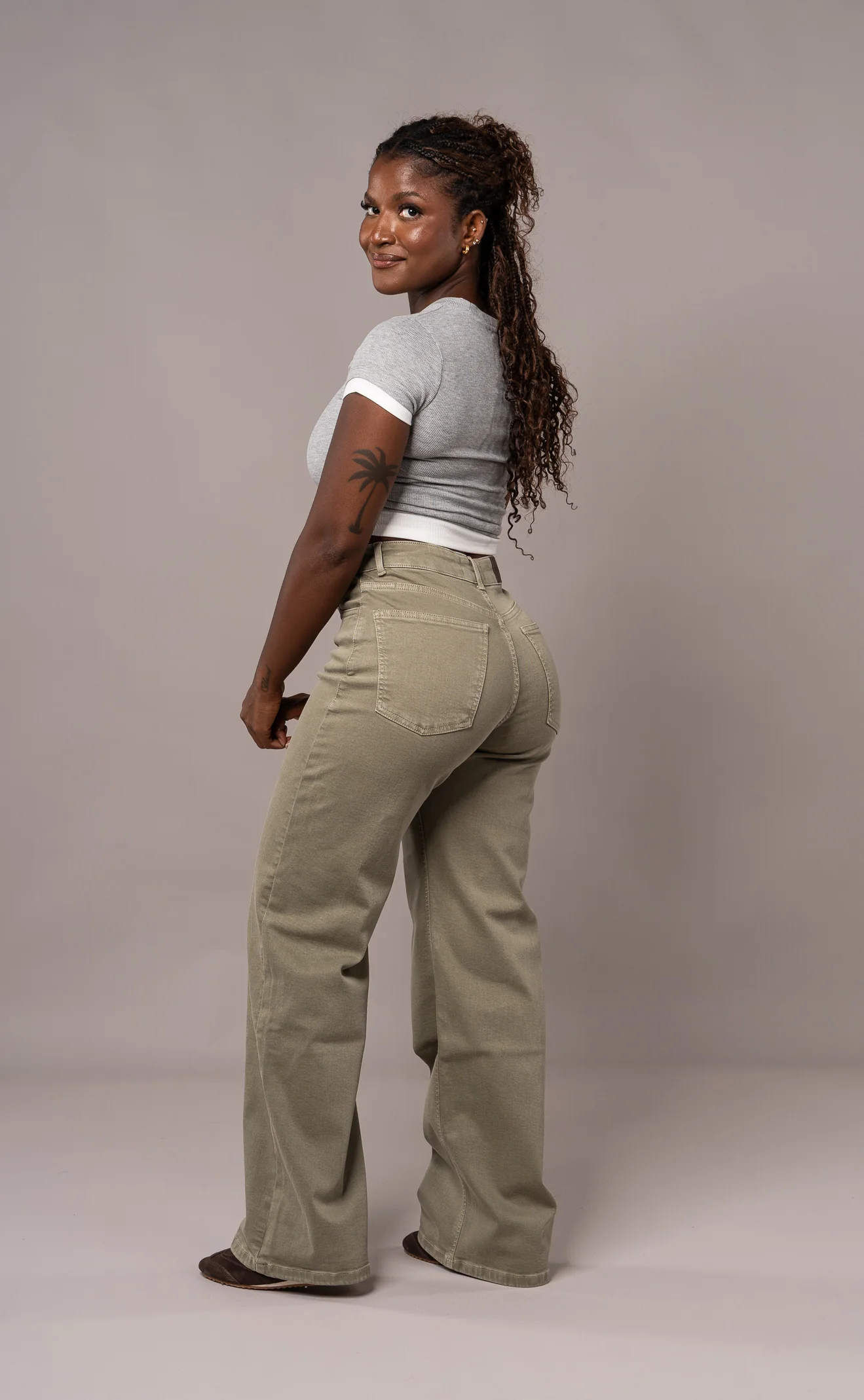 Womens Pastel Baggy Fitjeans - Khaki