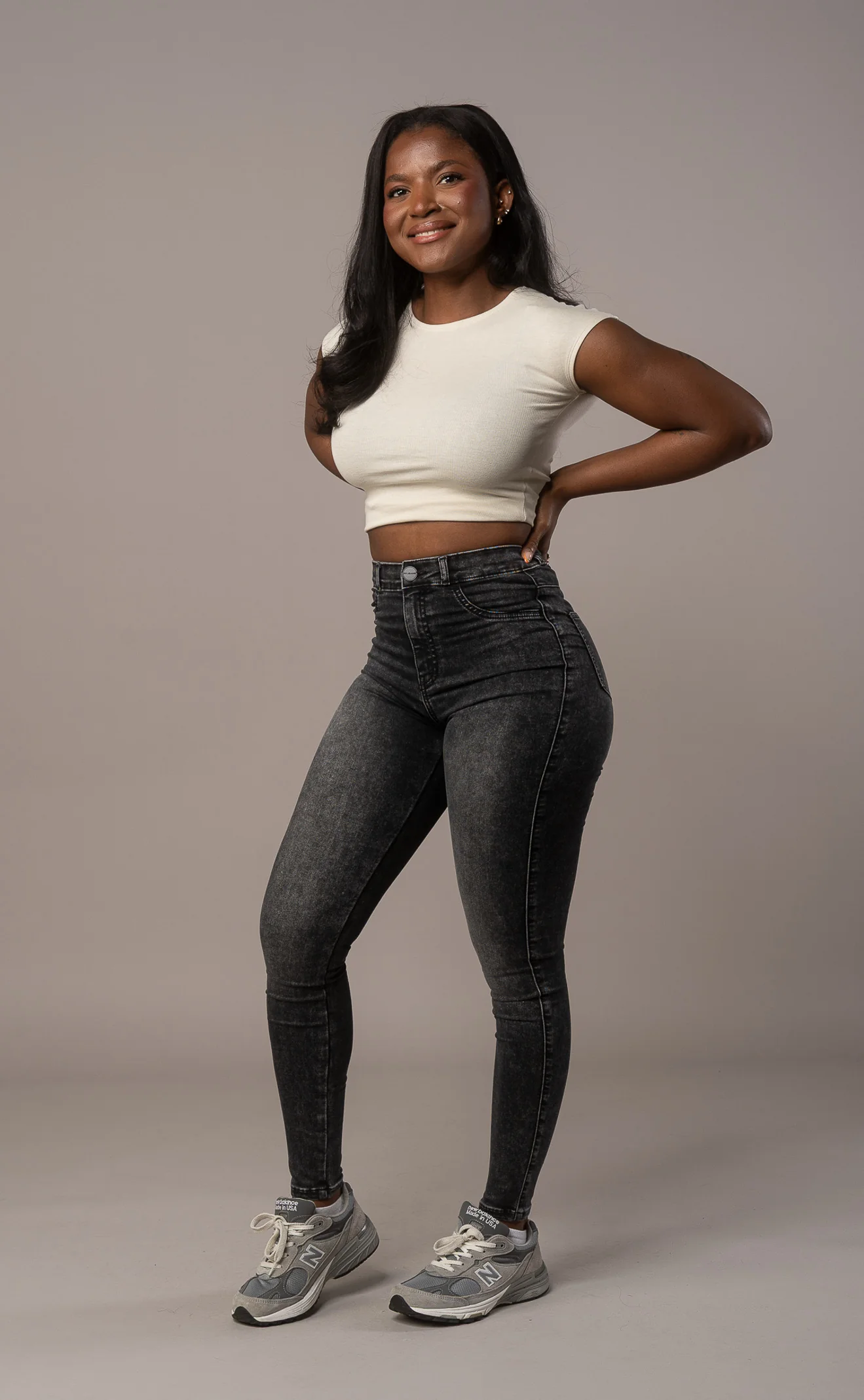 Womens Contour Fitjeans - Heavy Washed Black