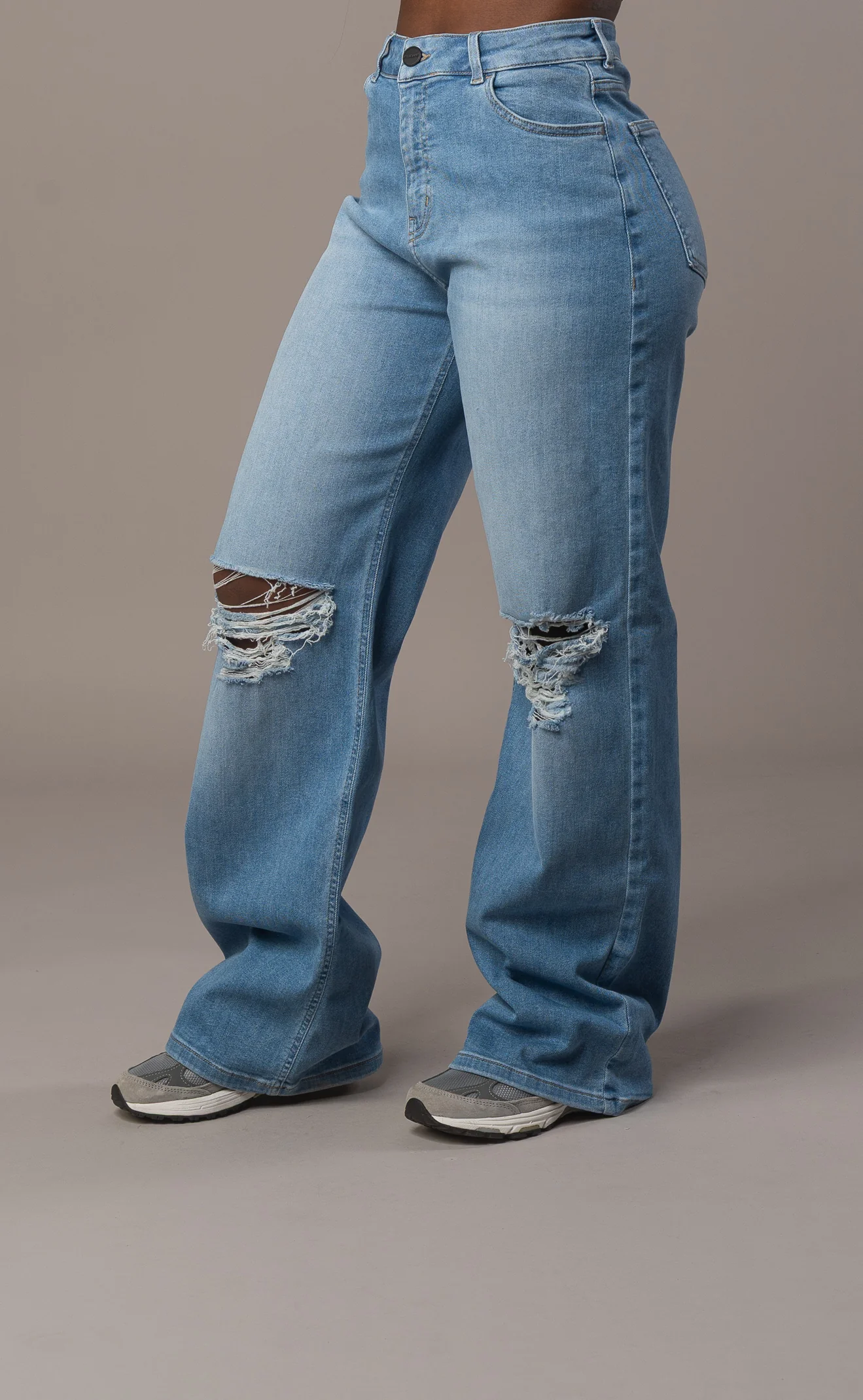 Womens Baggy Ripped Fitjeans - Arctic Light Blue