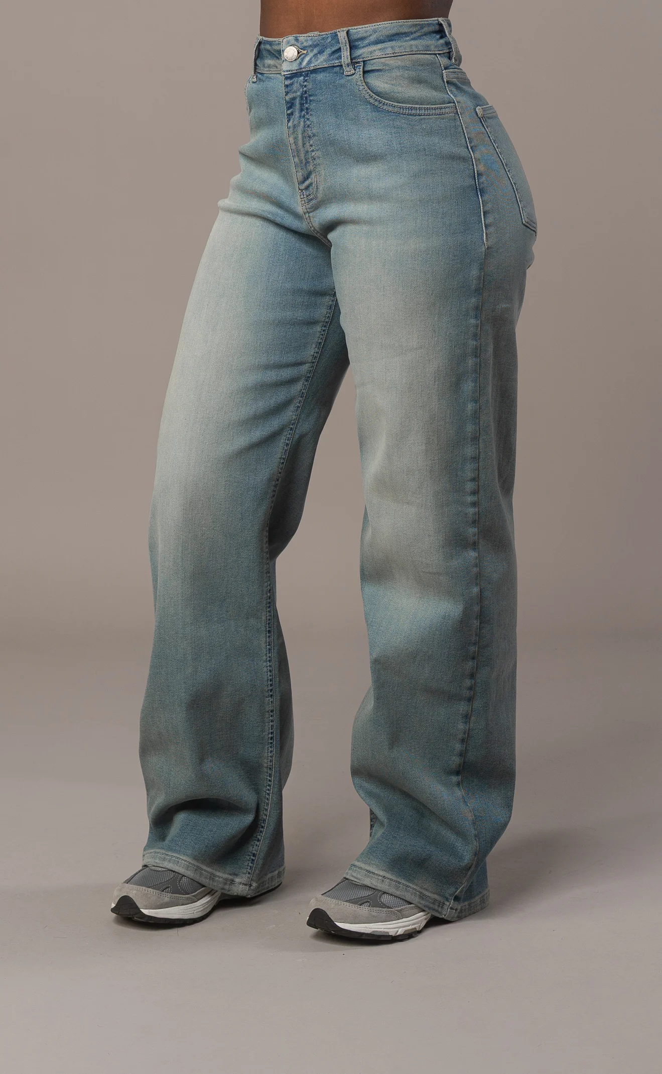 Womens Baggy Fitjeans - Distorted Blue