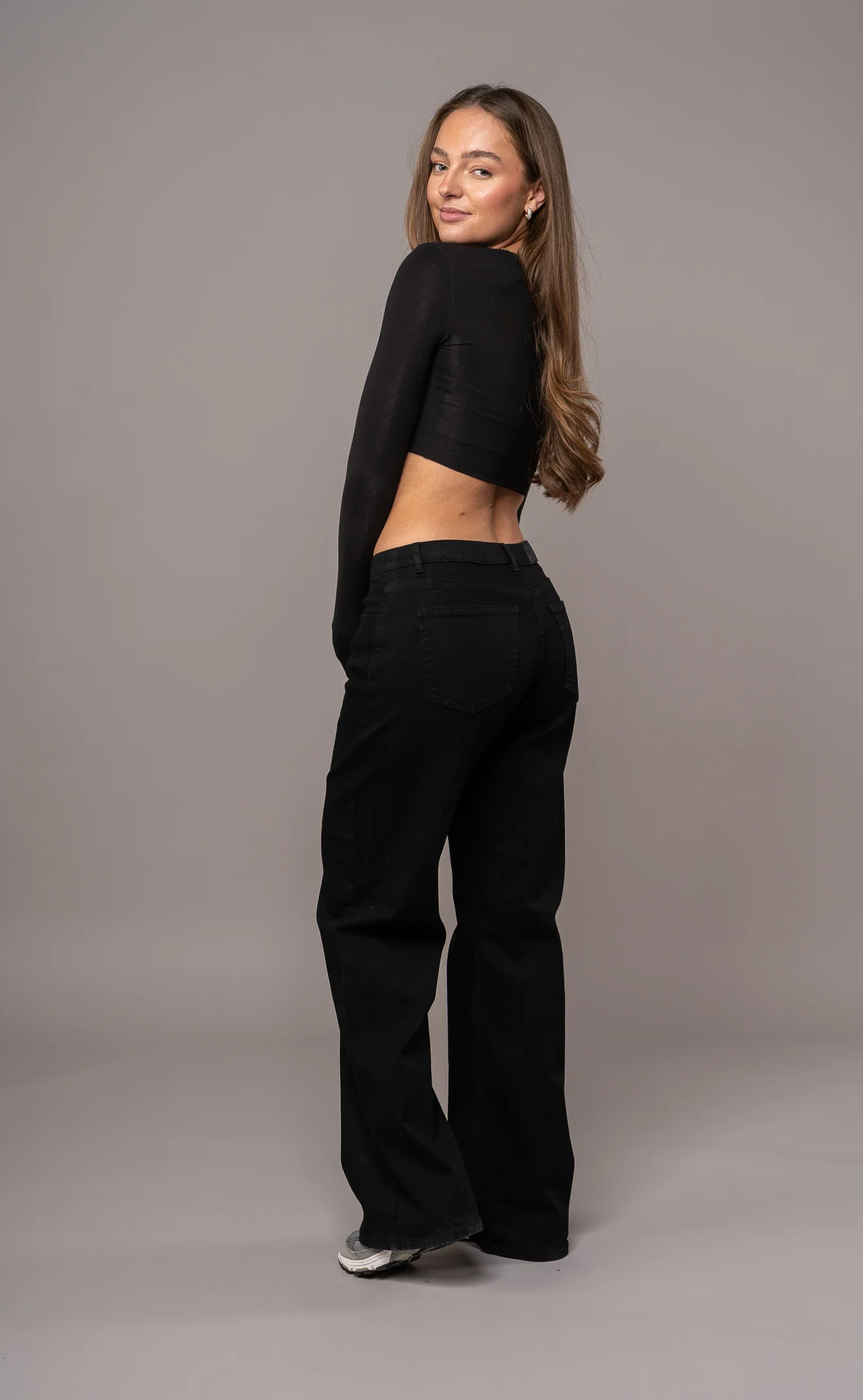 Womens Baggy Low Waisted Fitjeans - Black