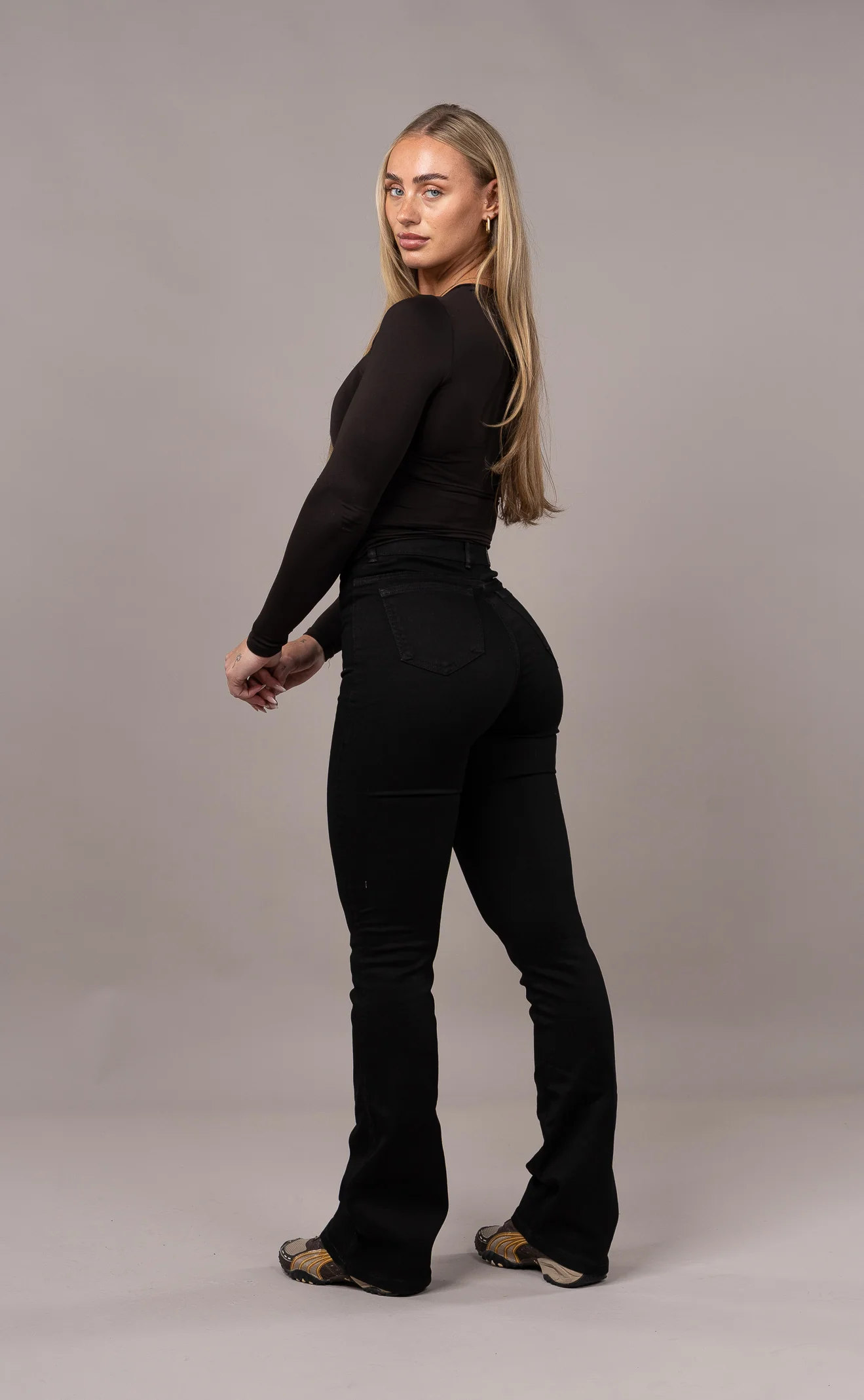 Womens Flared Fitjeans - Black