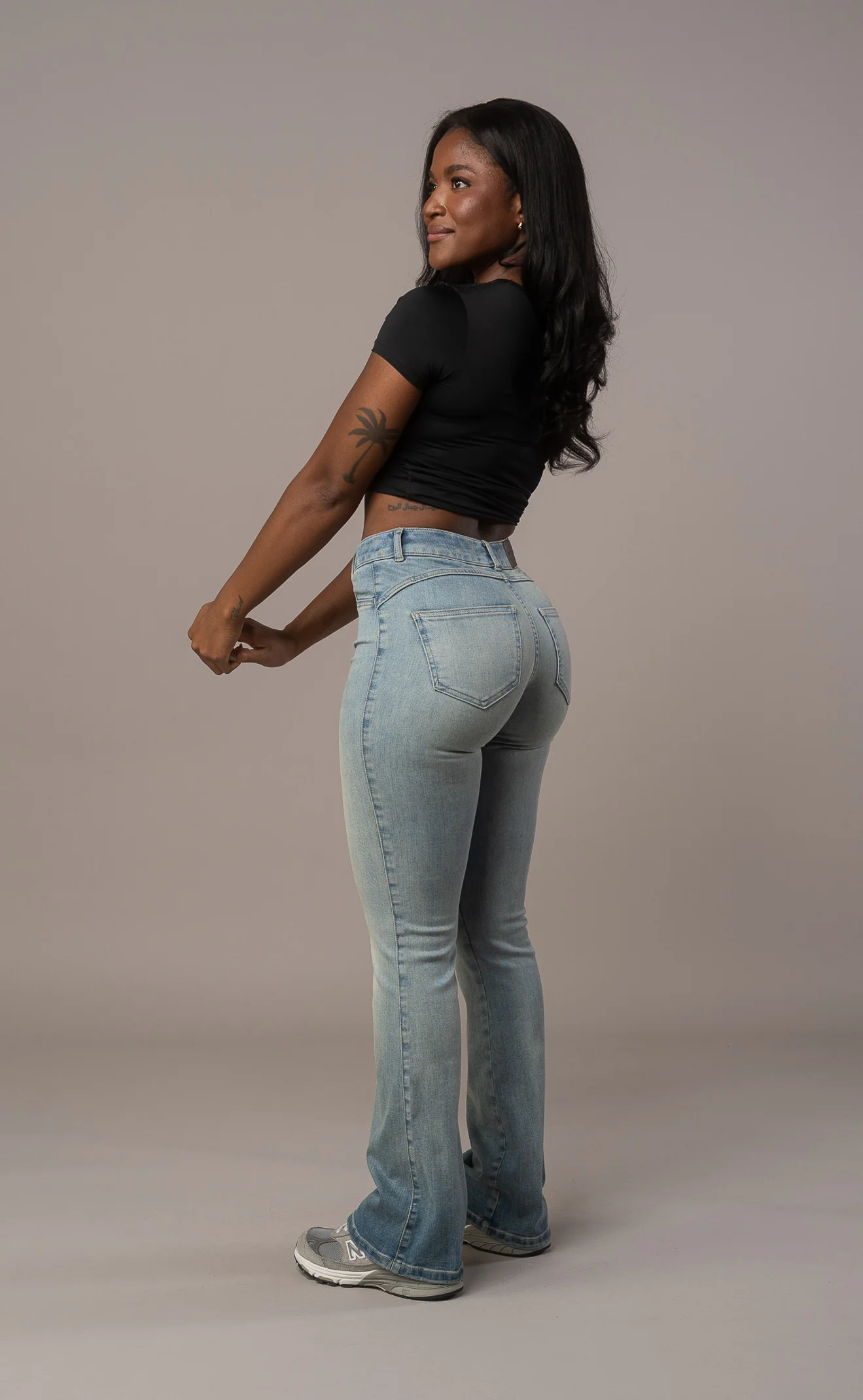 Womens Flared Mid Waisted Fitjeans - Distorted Blue