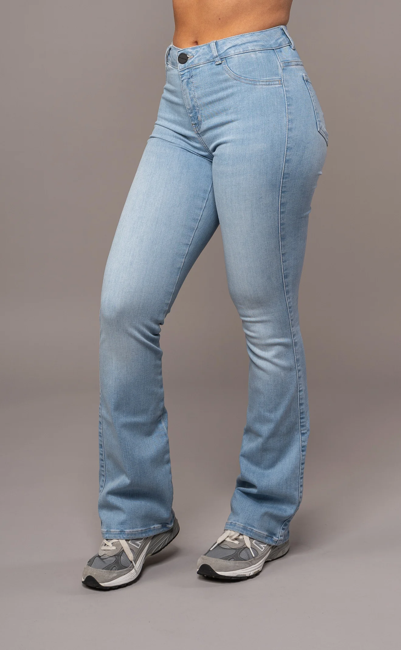 Womens Flared Mid Waisted Fitjeans - Arctic Light Blue