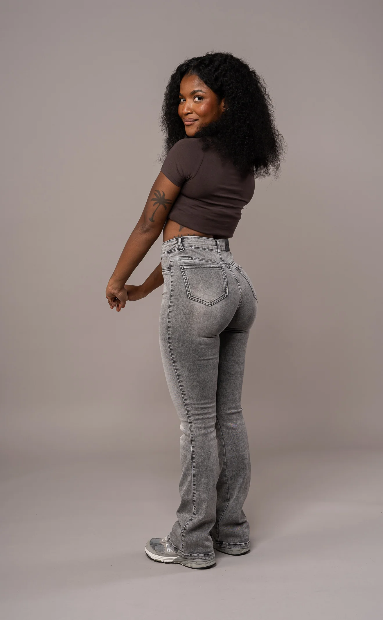 Womens Flared Fitjeans - Heavy Washed Grey