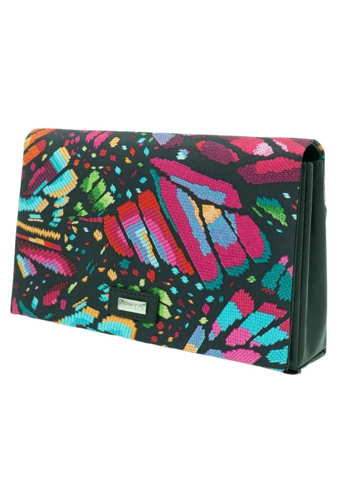 Bolsa Hook con Cadena Negro Mariposa Bordada
