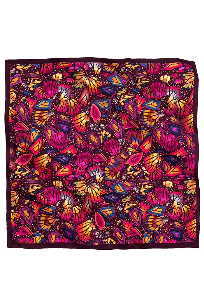 Mascada Mariposa Bordada 90 cm