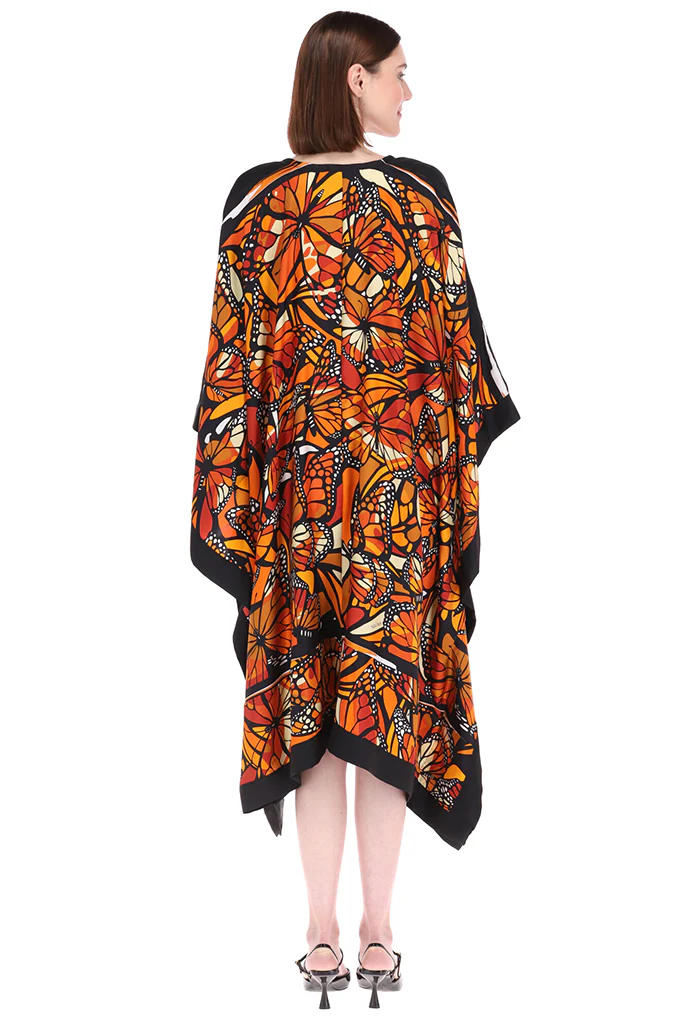 Kaftan Ndohi Vuelo Mariposa