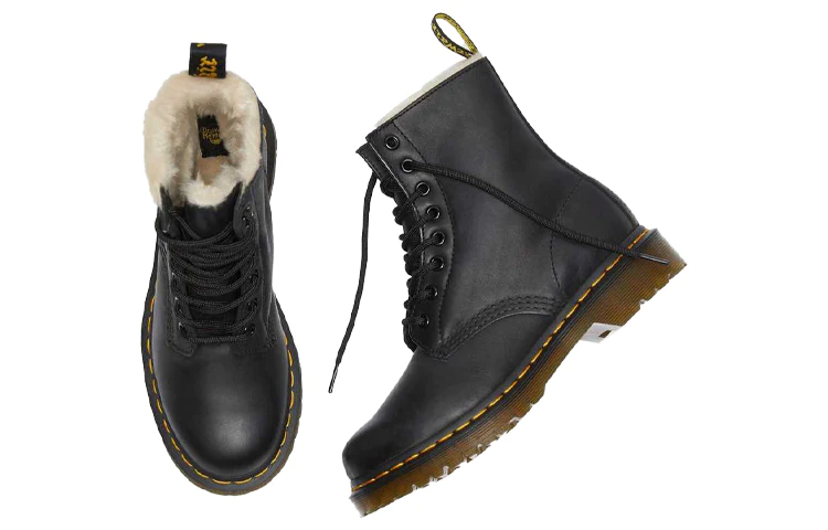 (WMNS) 1460 Faux Fur Lined Black 21797001