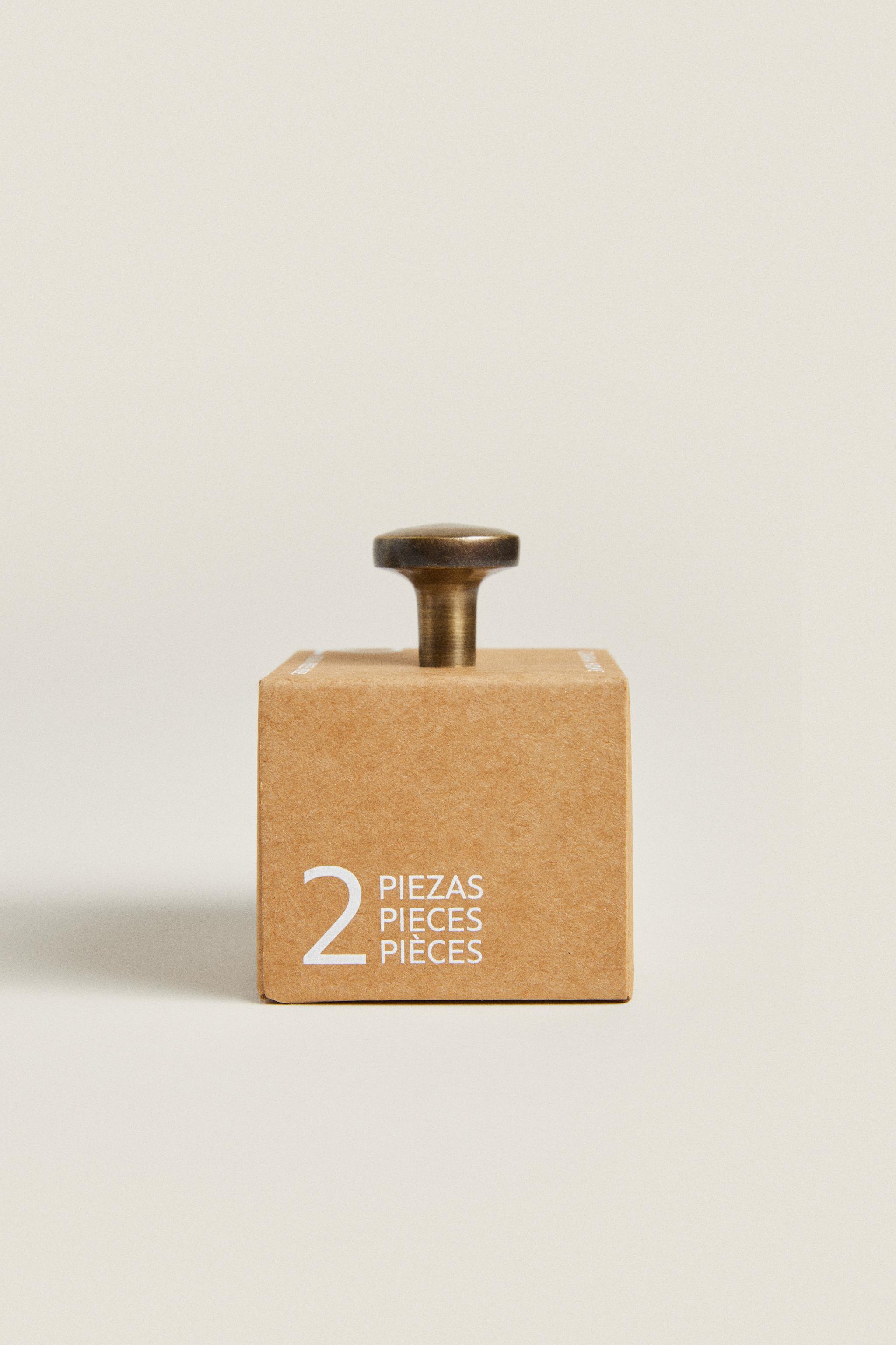 SET OF ROUND BRASS KNOBS (SET OF 2)