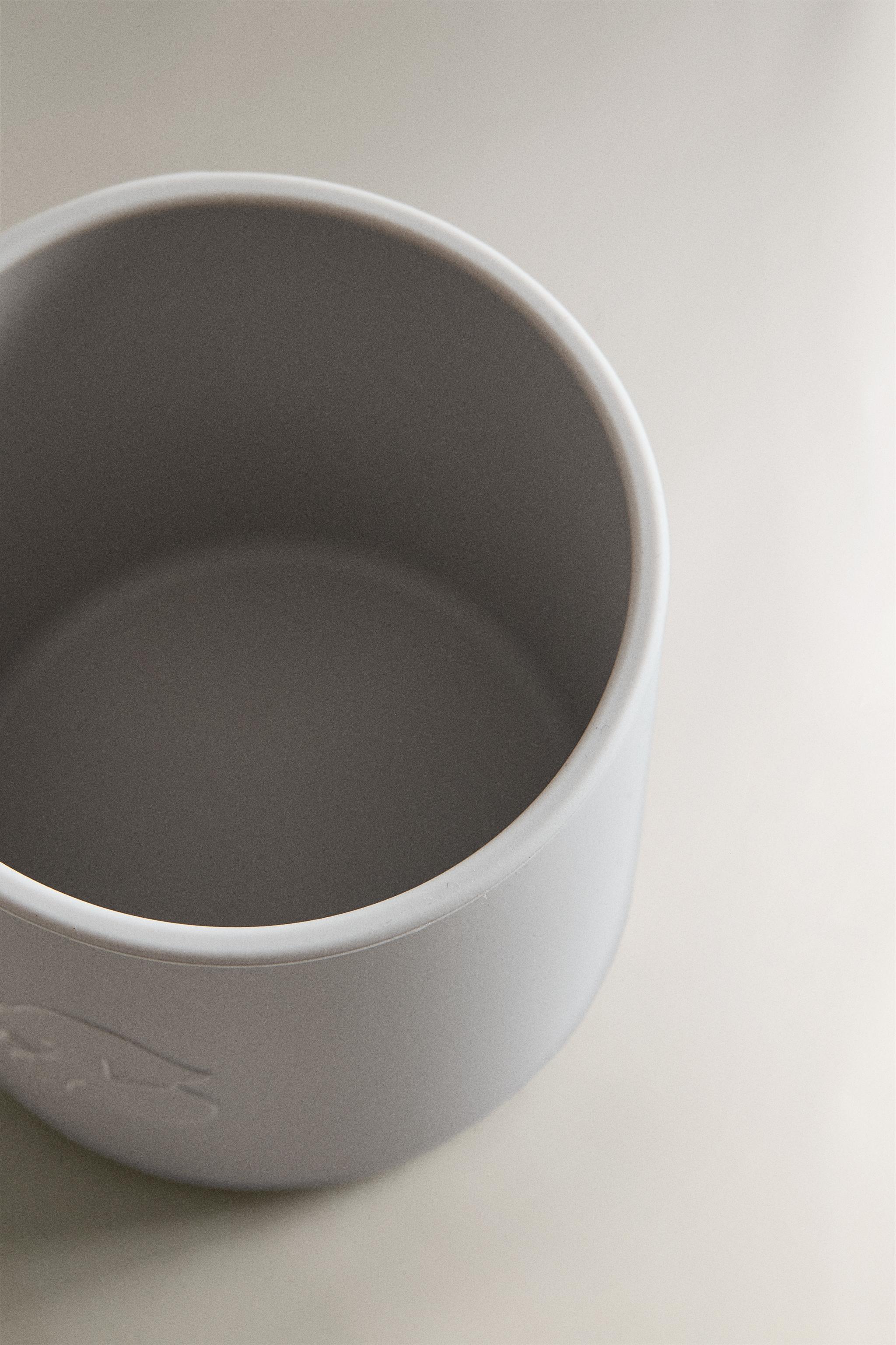 CHILDREN'S SILICONE ELEPHANT TUMBLER