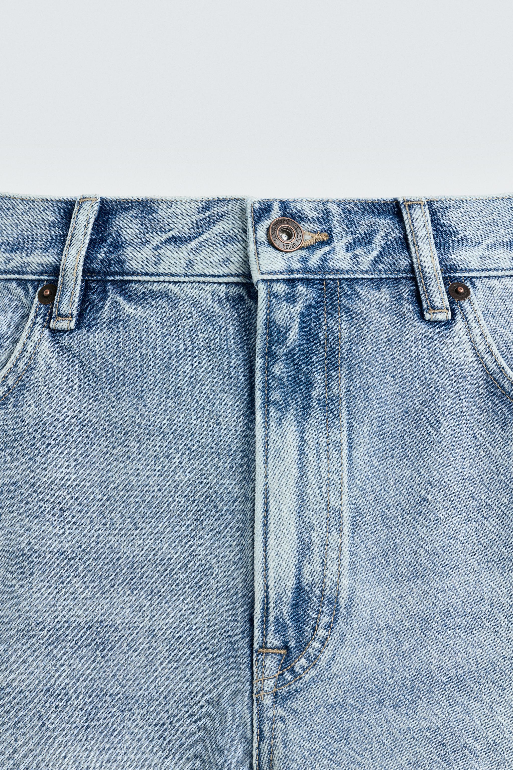 REGULAR FIT DENIM SHORTS